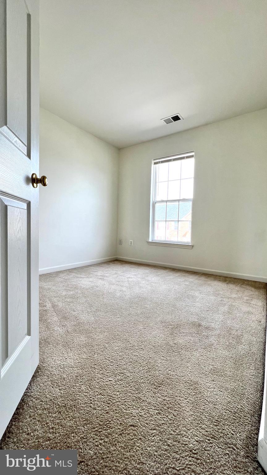 BROOKFIELD - Residential Lease