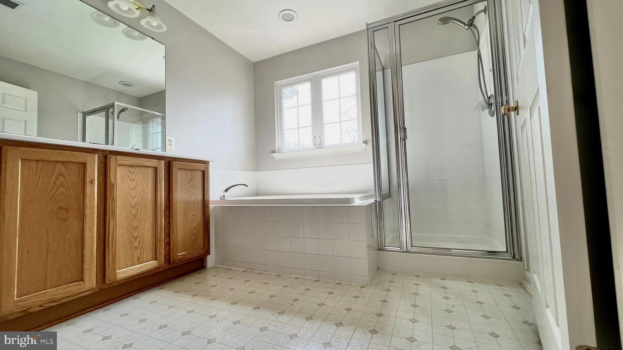 BROOKFIELD - Residential Lease