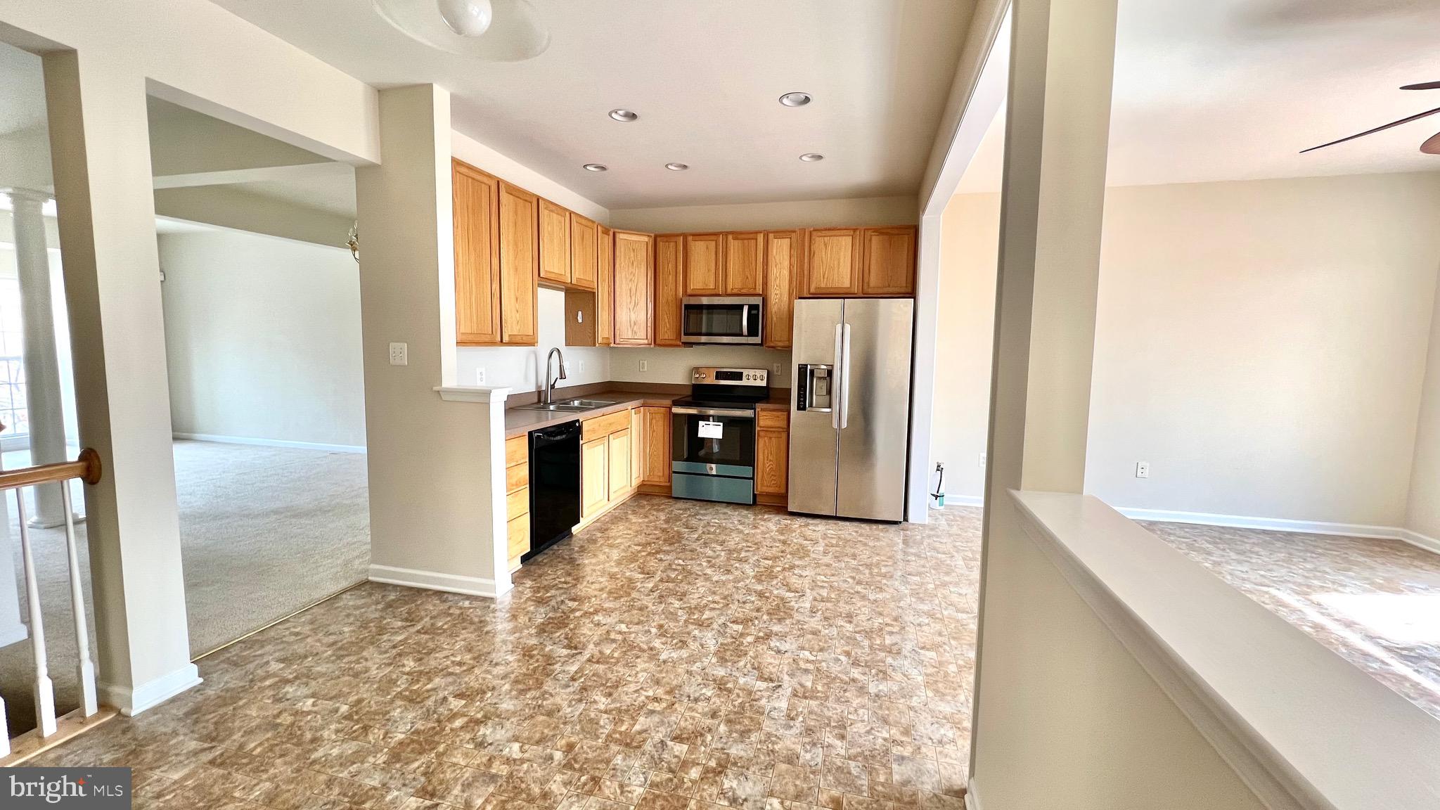 BROOKFIELD - Residential Lease