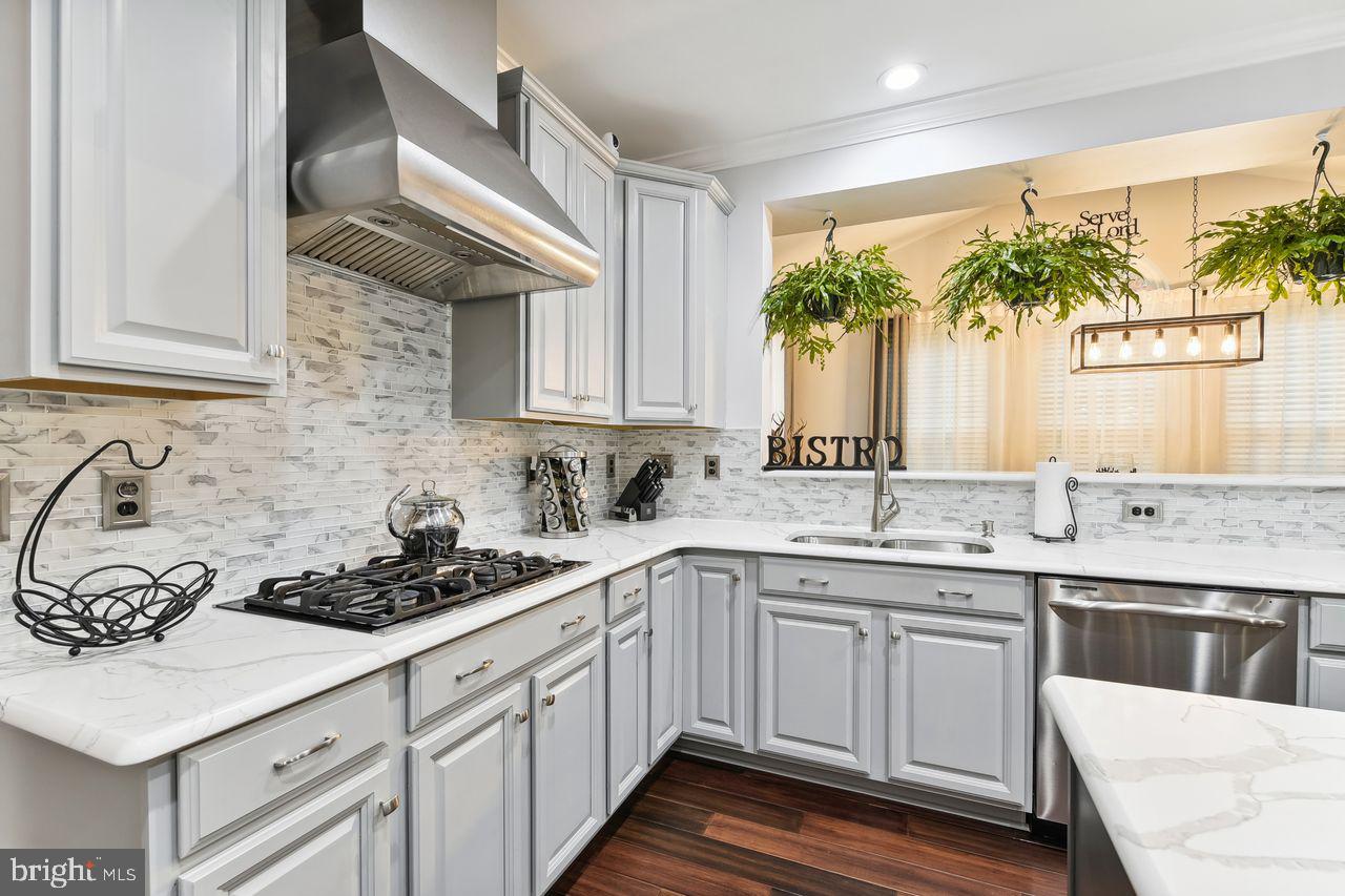 EAGLES REST - Residential