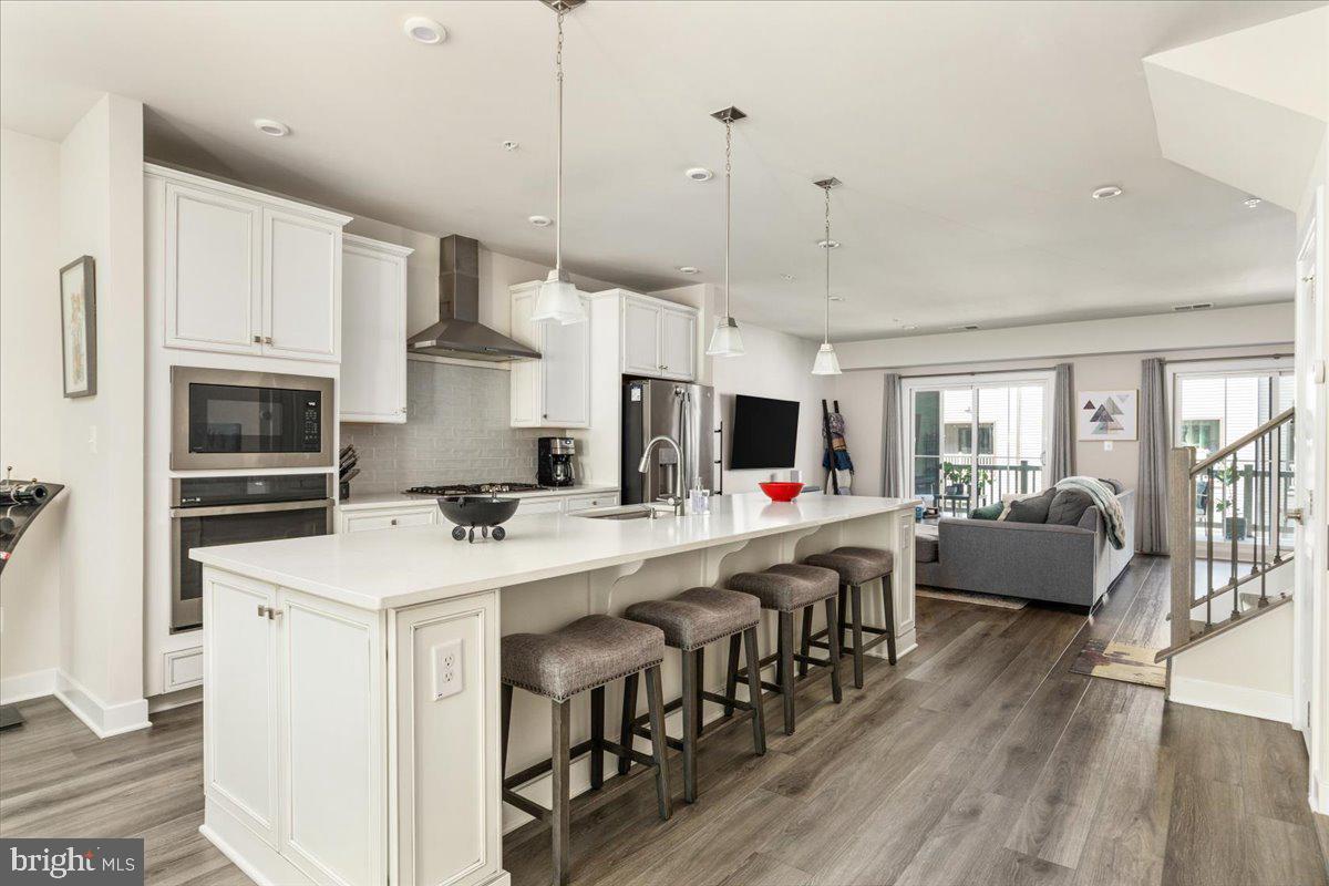 2685 VELOCITY ROAD 47F