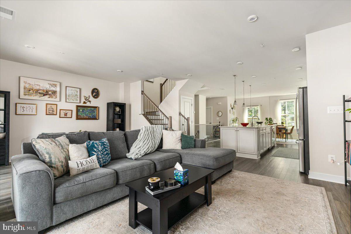 FOSTER'S GLEN - Residential