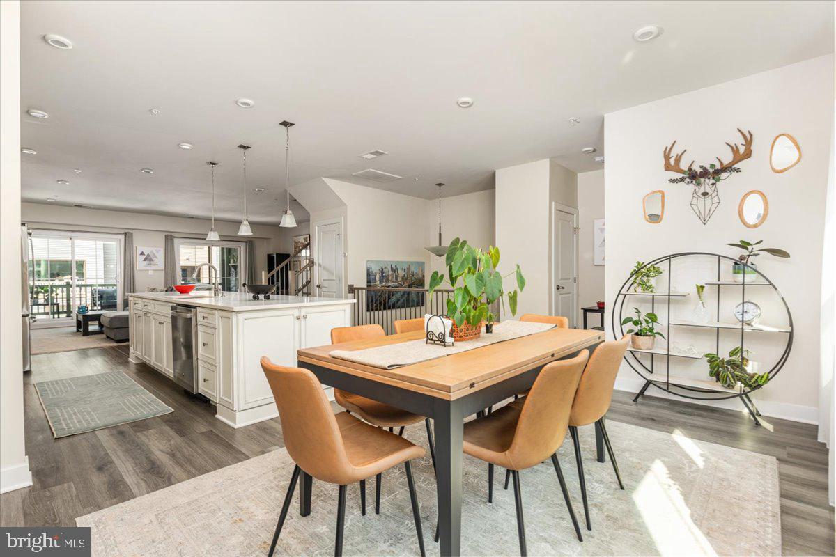 FOSTER'S GLEN - Residential