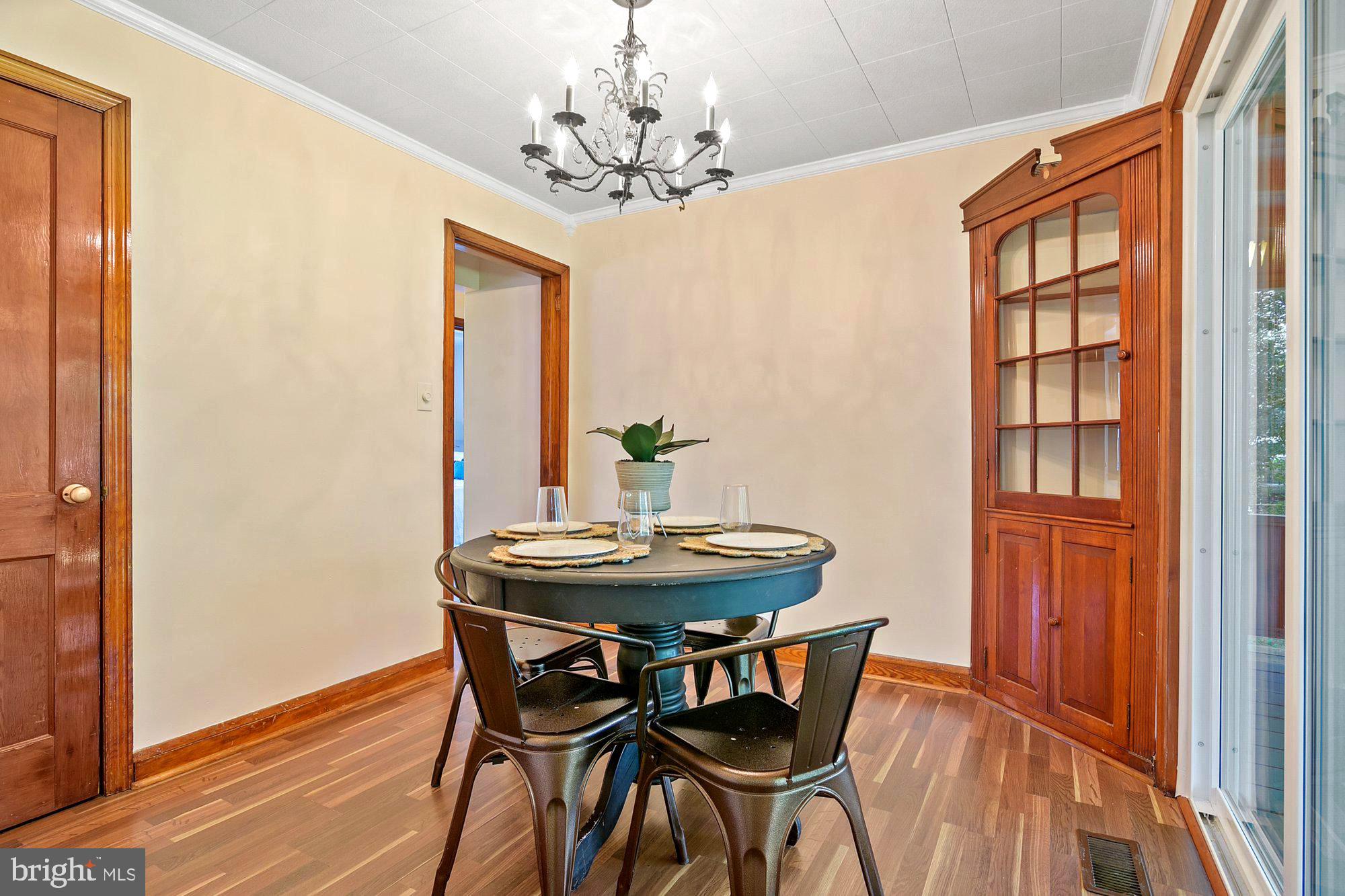 ABERDEEN HILLS - Residential