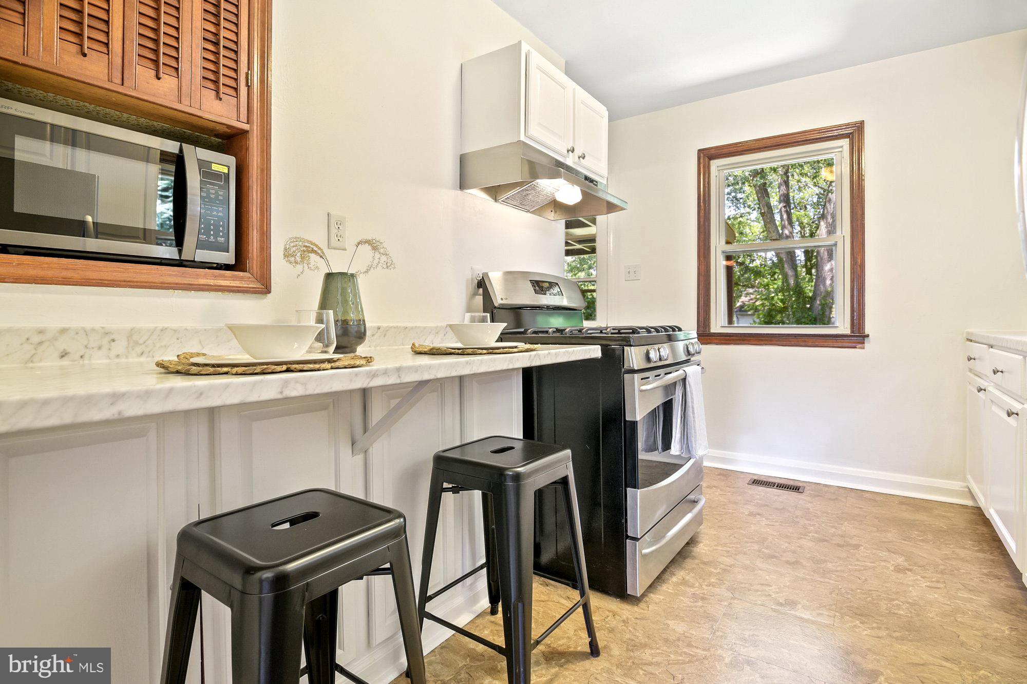 ABERDEEN HILLS - Residential