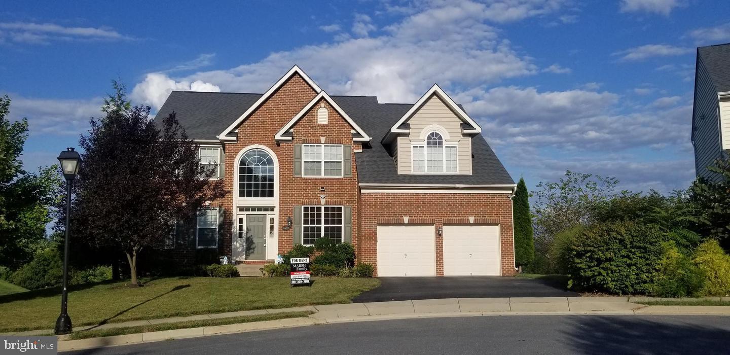2409 BARRETT COURT