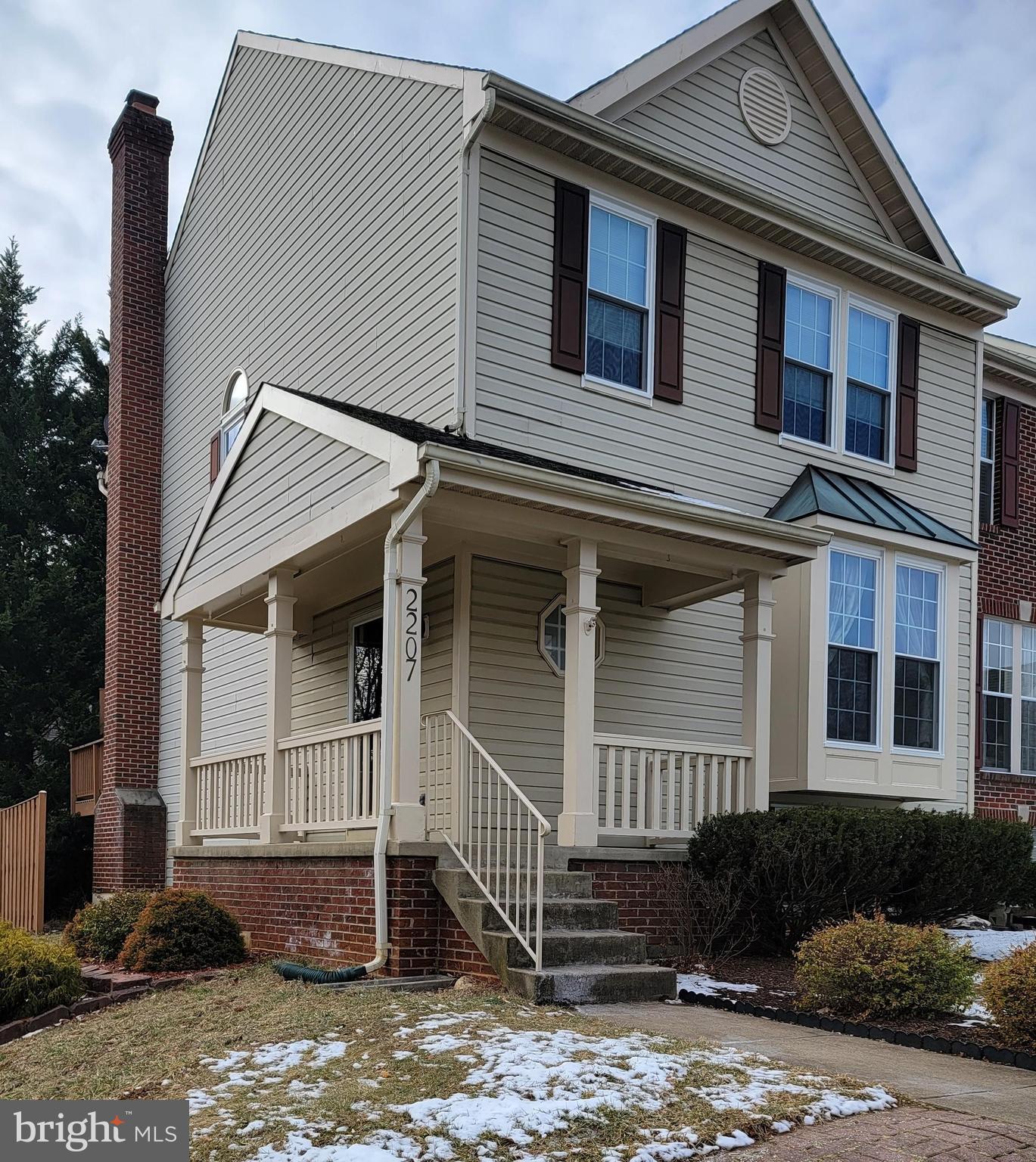 LAKE HALLOWELL - Residential