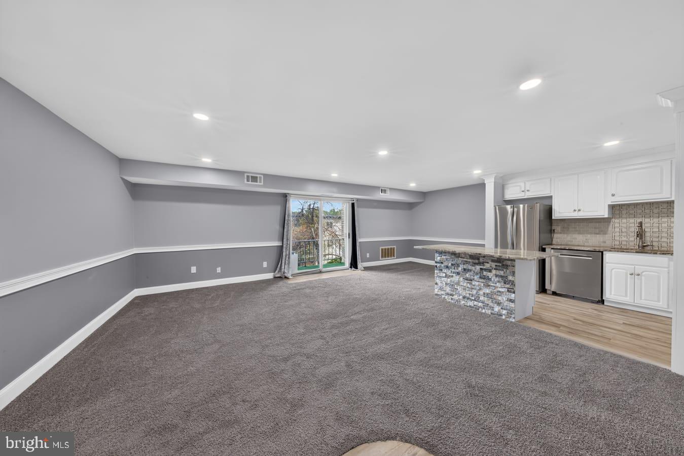 7 ROCKFORD ROAD C014