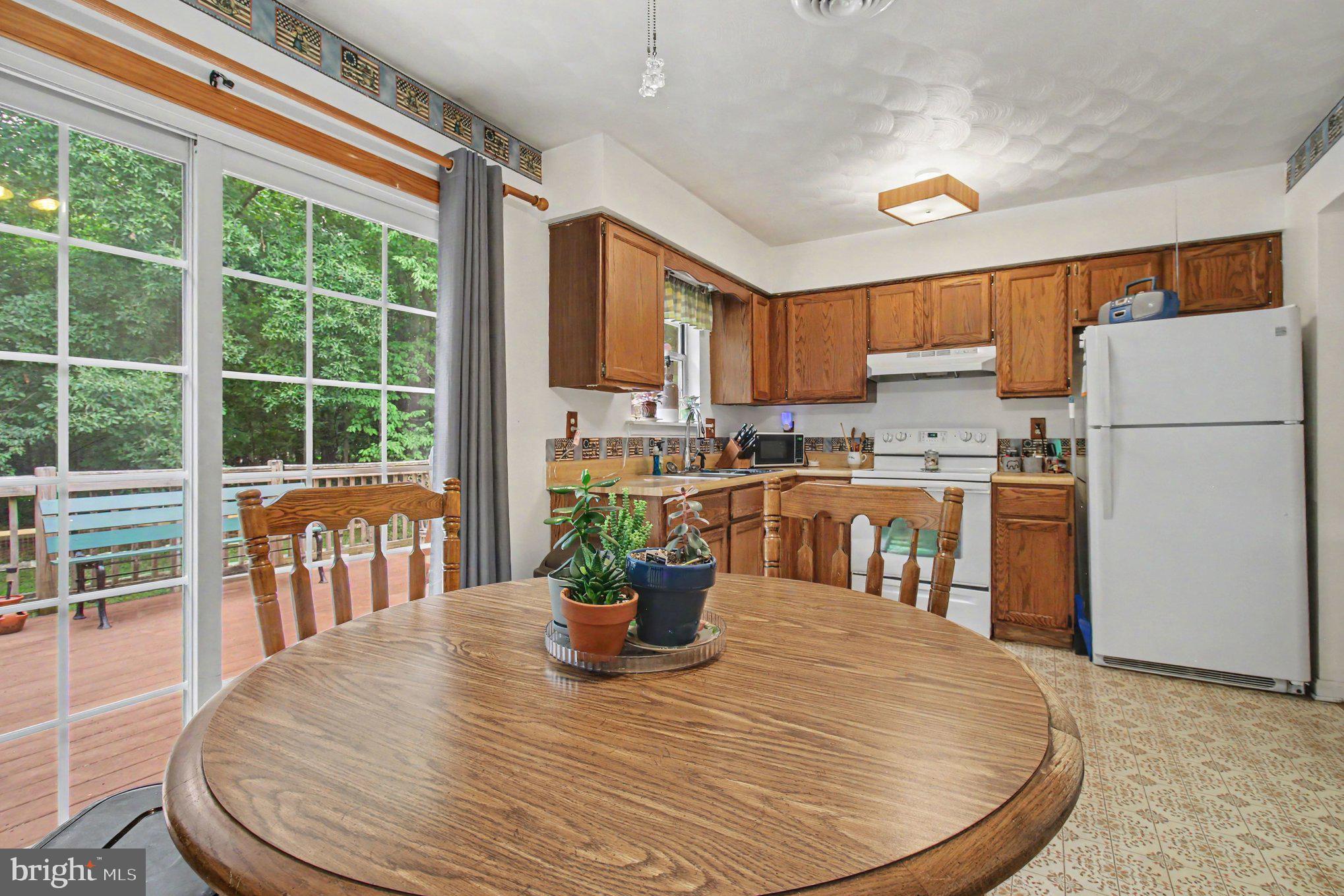 2564 MINDI DRIVE