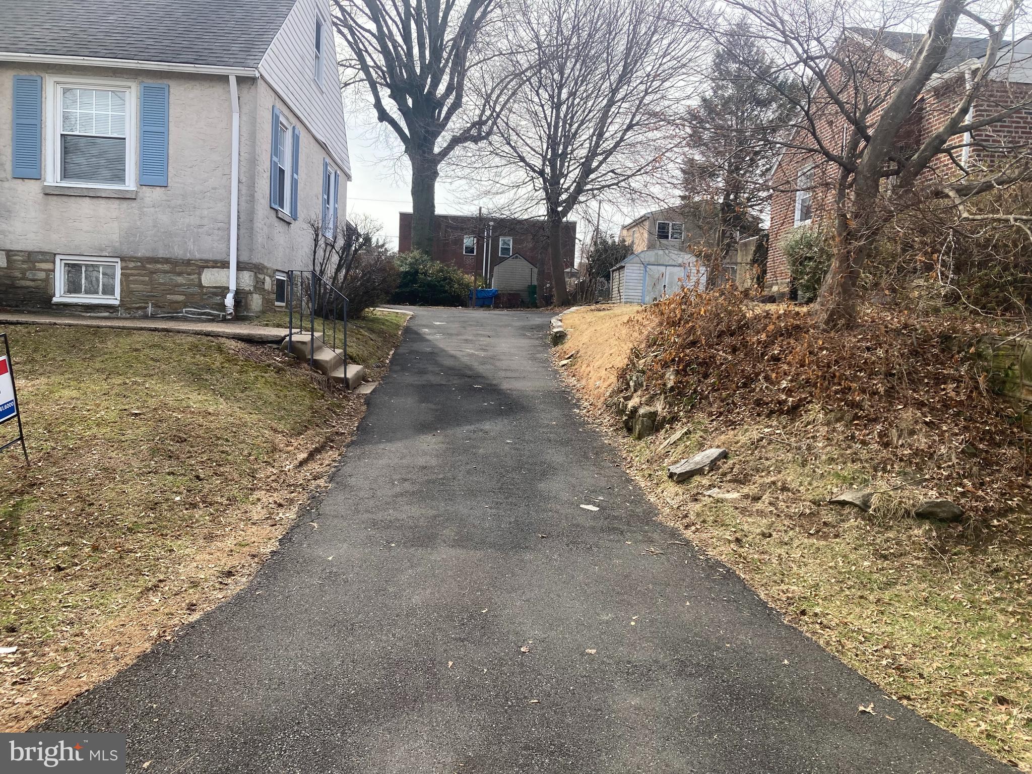 FOX CHASE - Residential