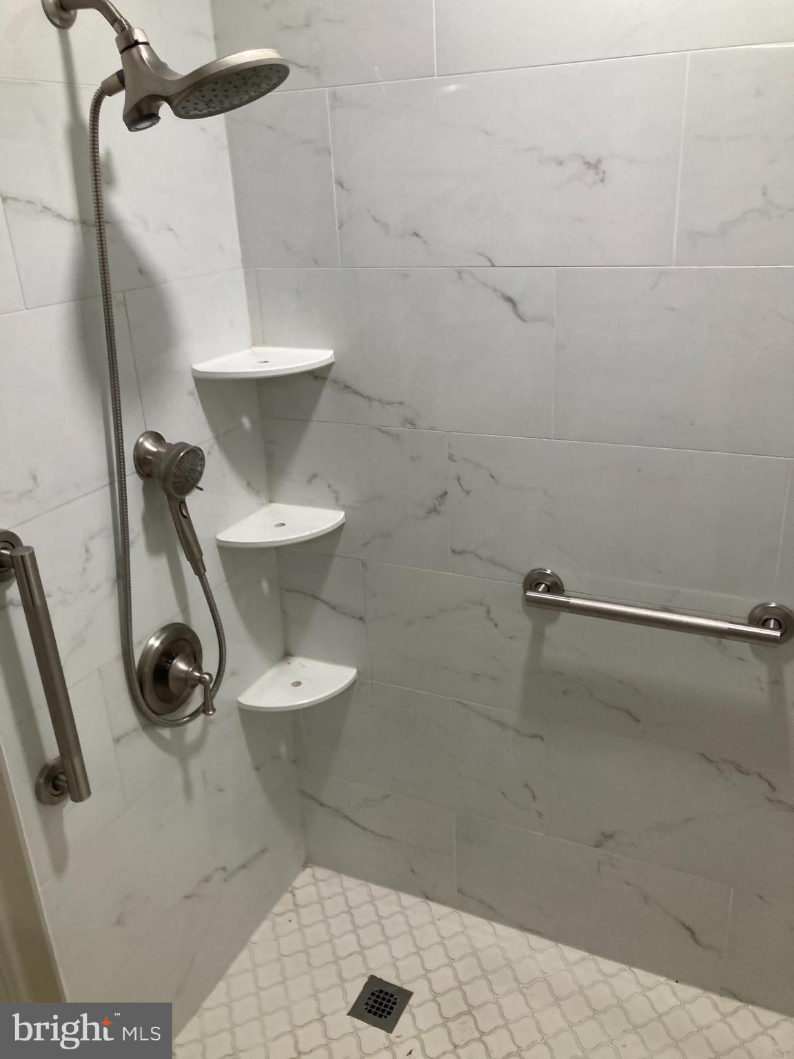 FOX CHASE - Residential