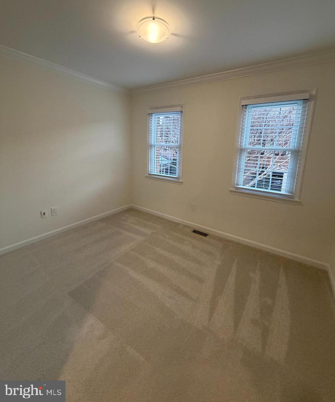 MADISON OF MCLEAN - Residential