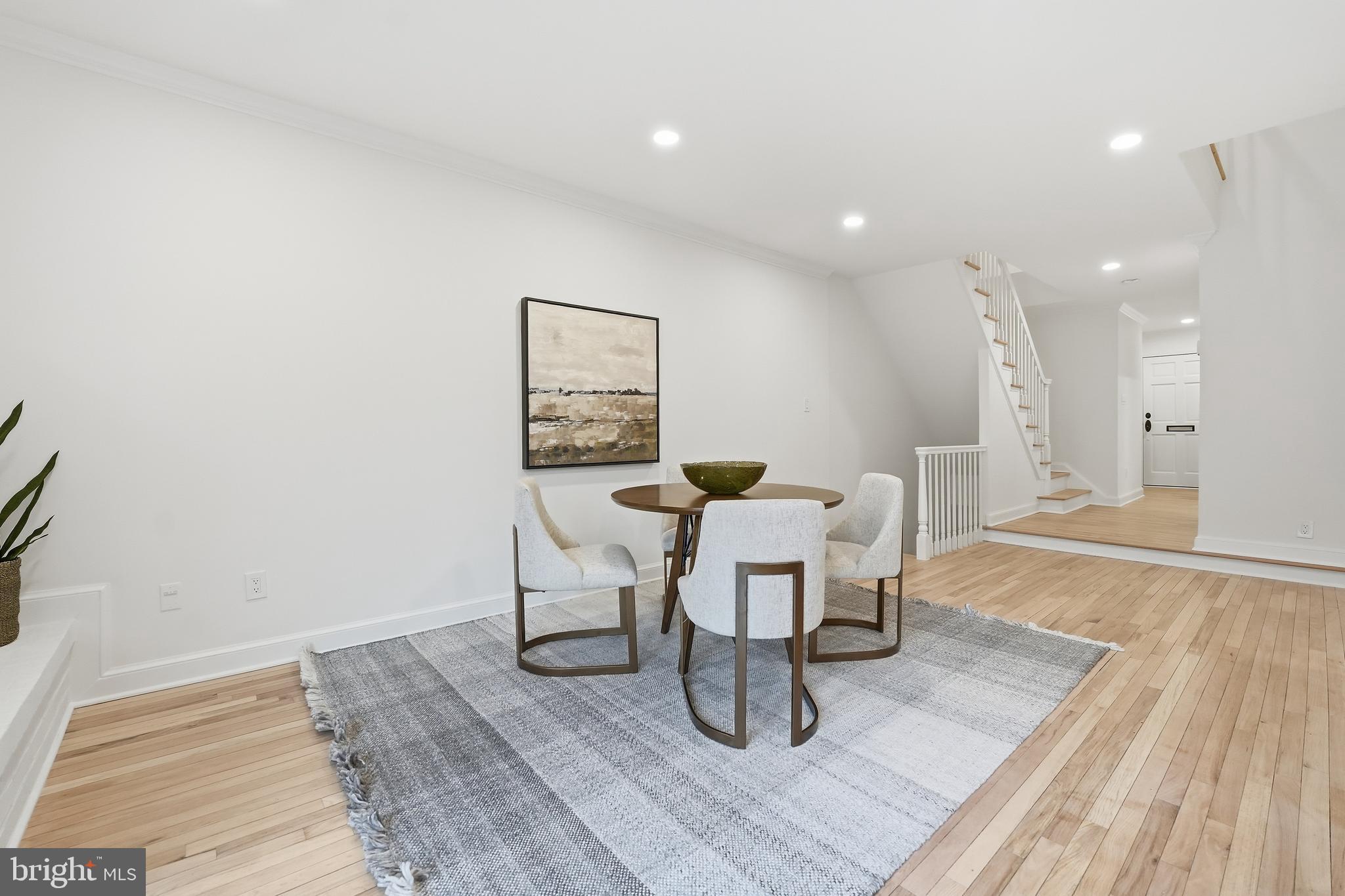 MADISON OF MCLEAN - Residential