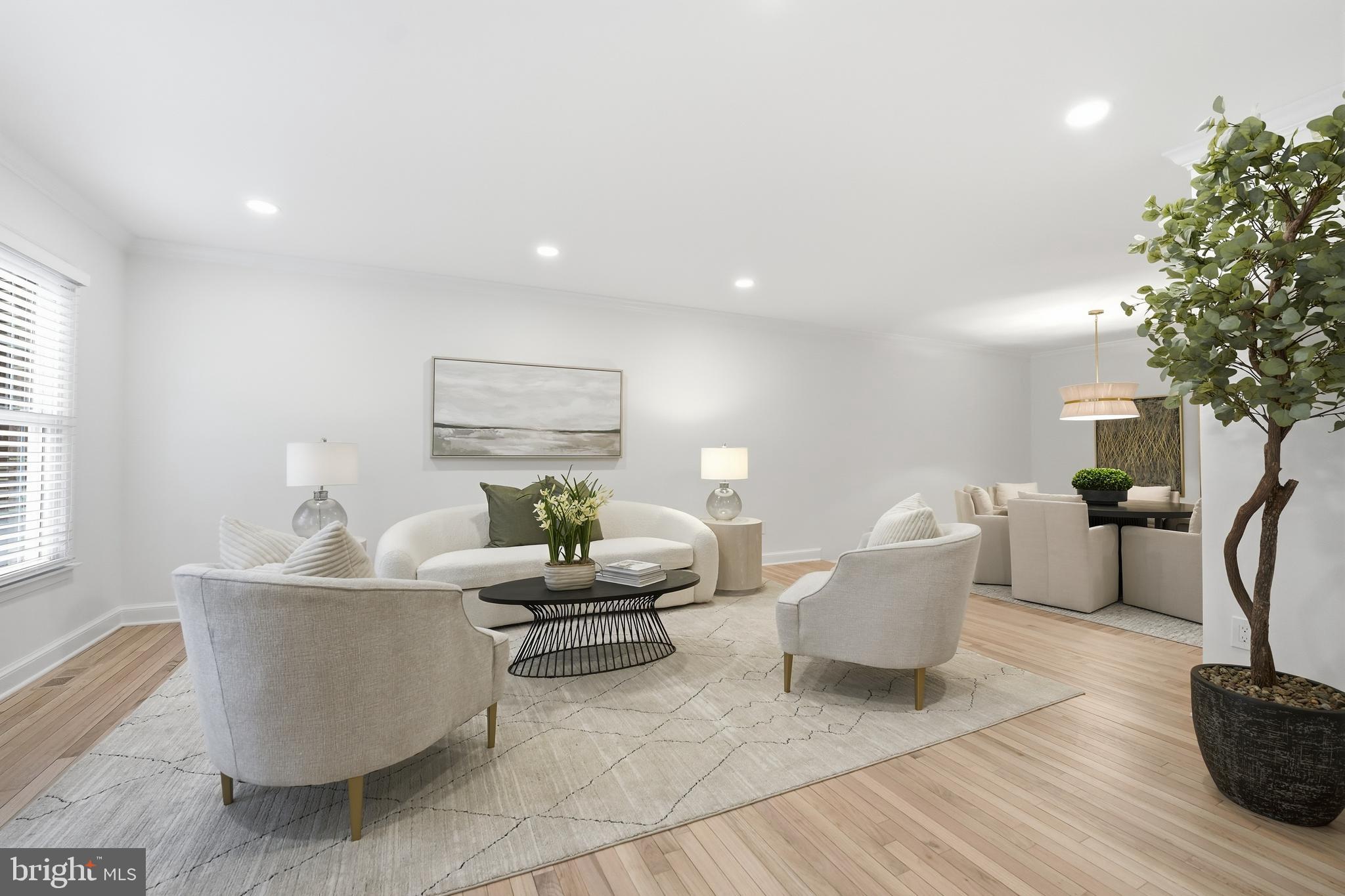 MADISON OF MCLEAN - Residential