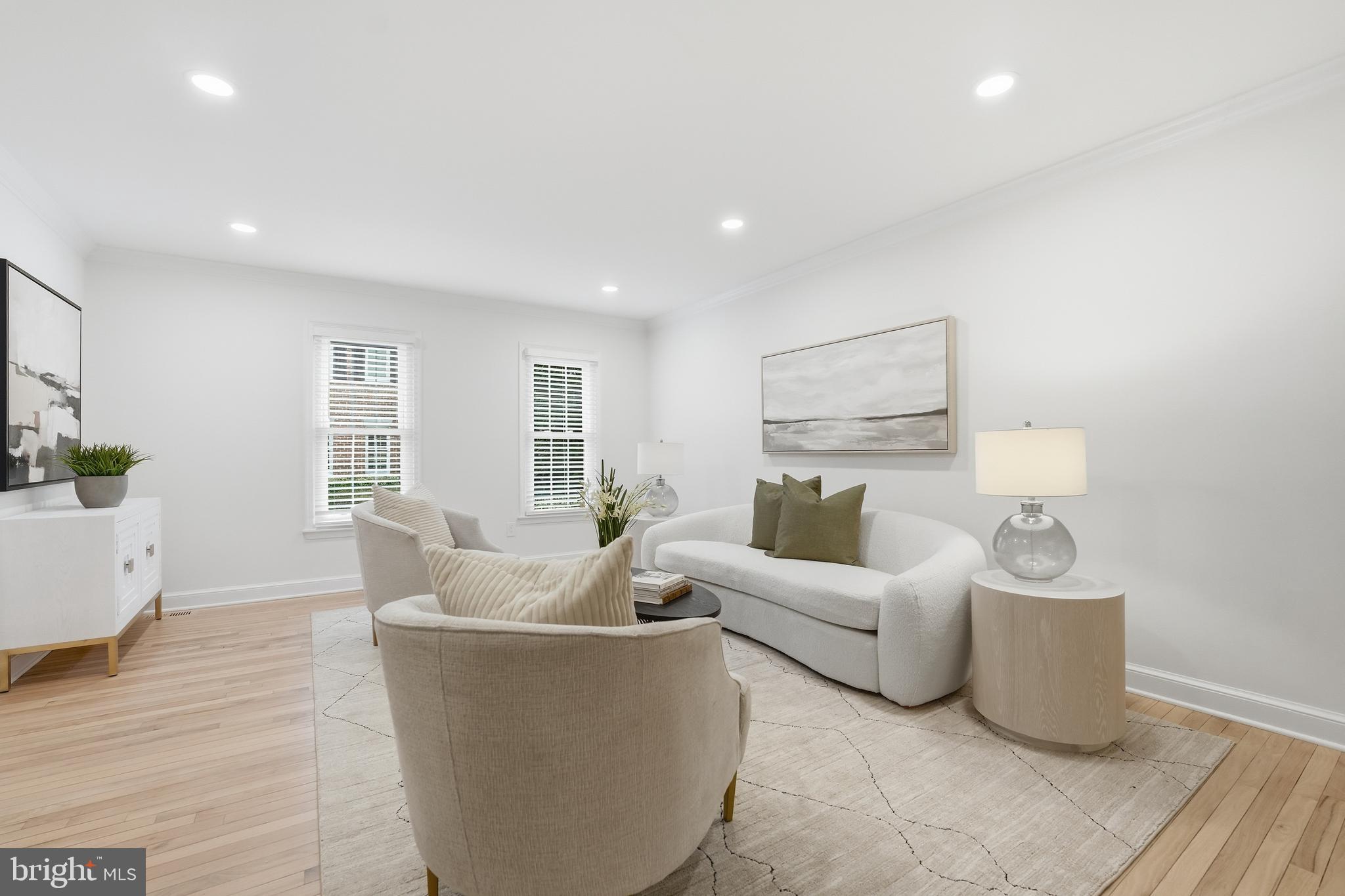 MADISON OF MCLEAN - Residential