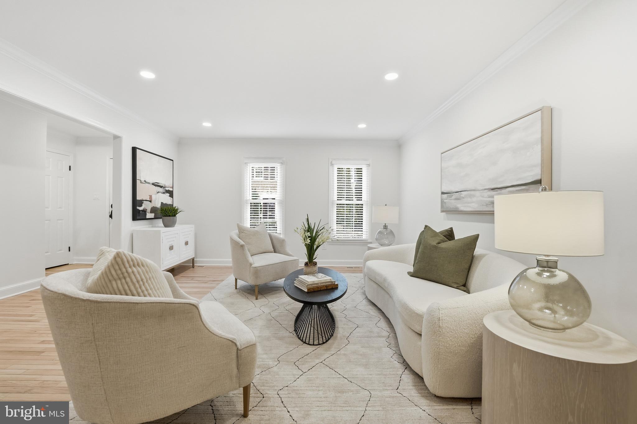 MADISON OF MCLEAN - Residential