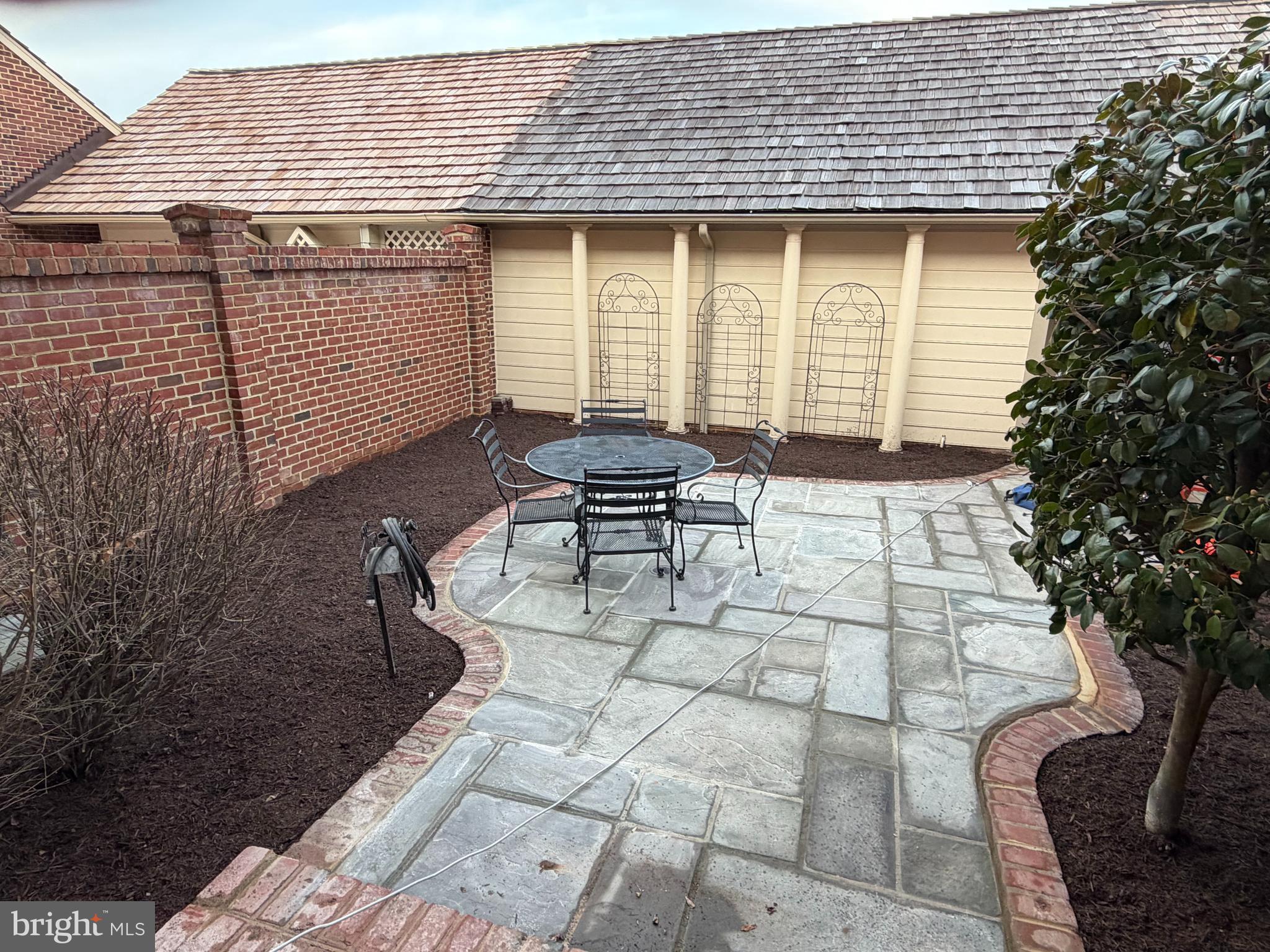 MADISON OF MCLEAN - Residential