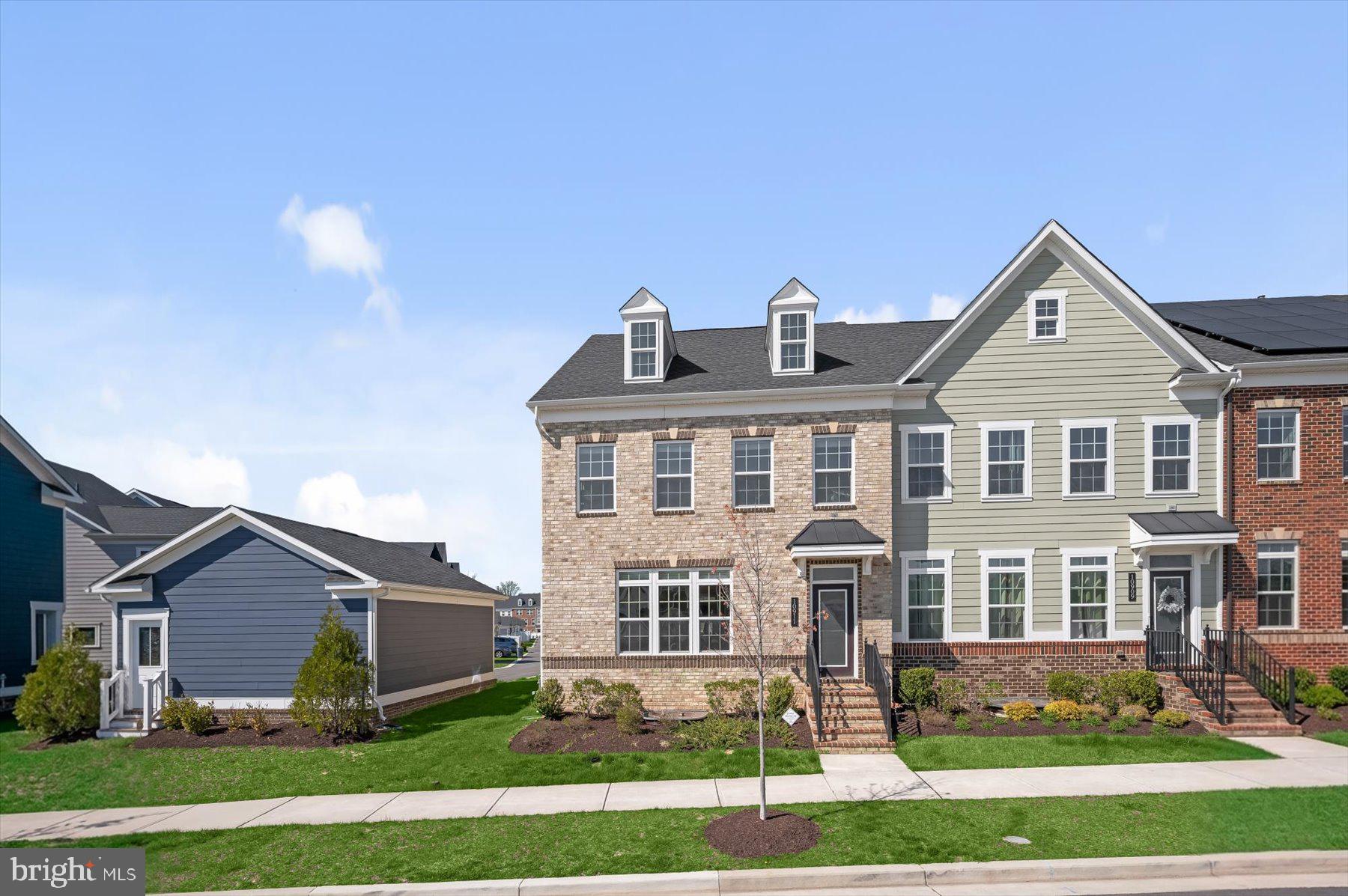 GREENLEIGH AT CROSSROADS - Residential