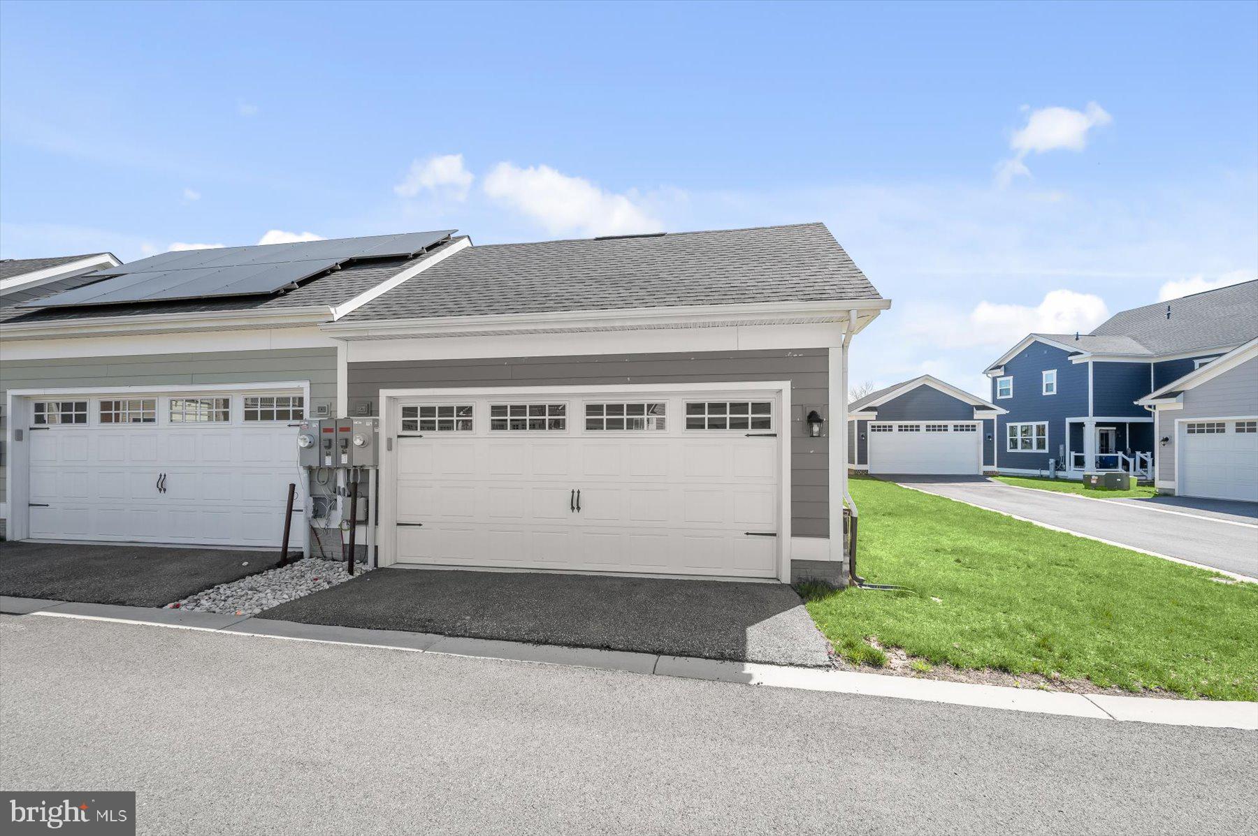 GREENLEIGH AT CROSSROADS - Residential