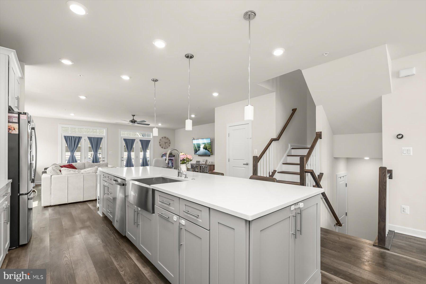 GREENLEIGH AT CROSSROADS - Residential