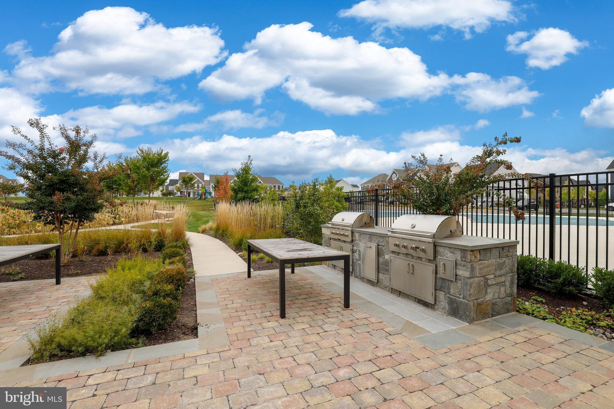 GREENLEIGH AT CROSSROADS - Residential