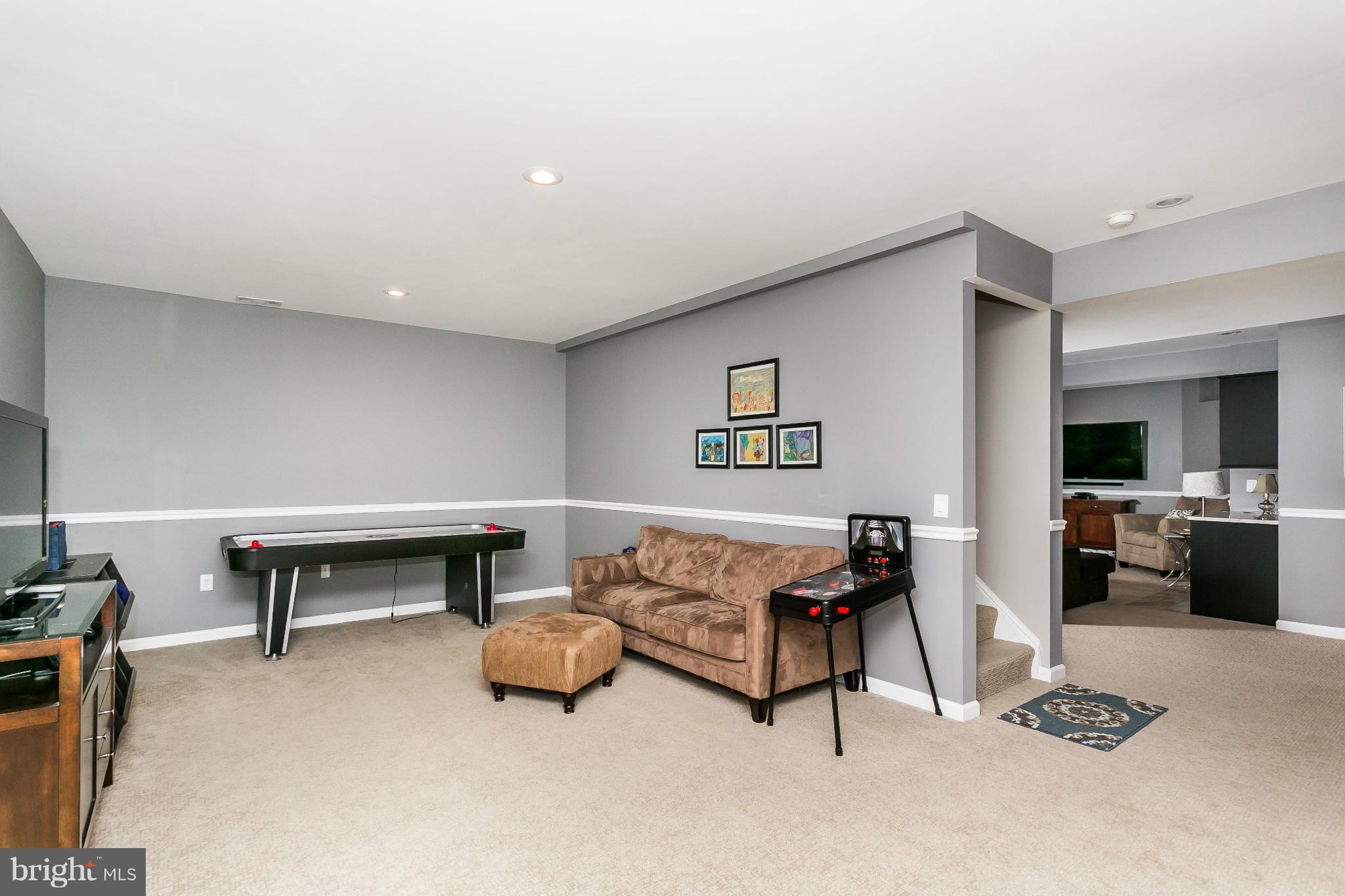 JENIFER RIDGE - Residential