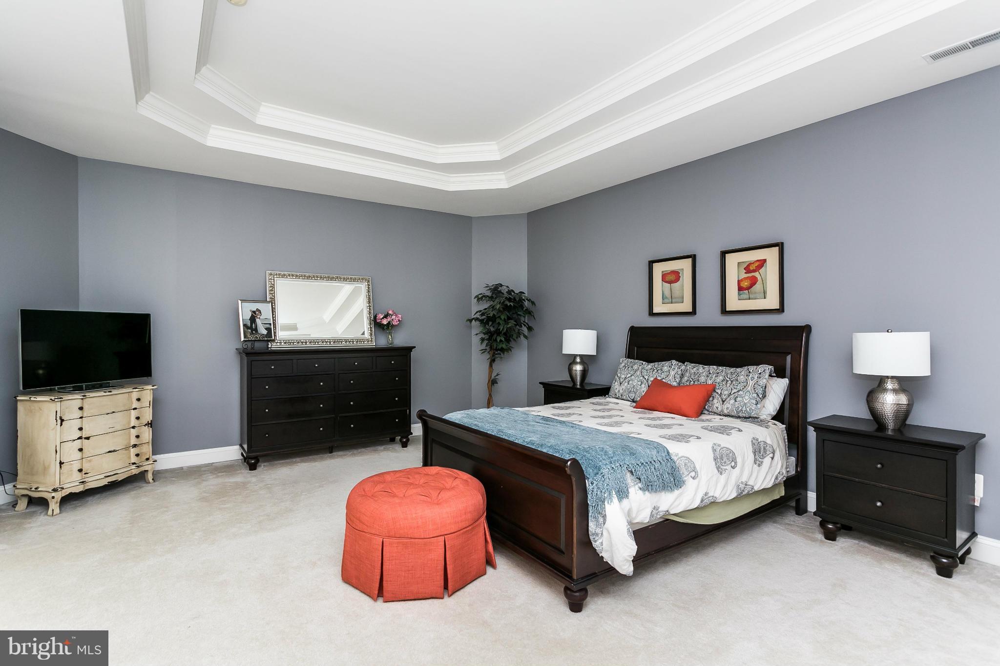 JENIFER RIDGE - Residential