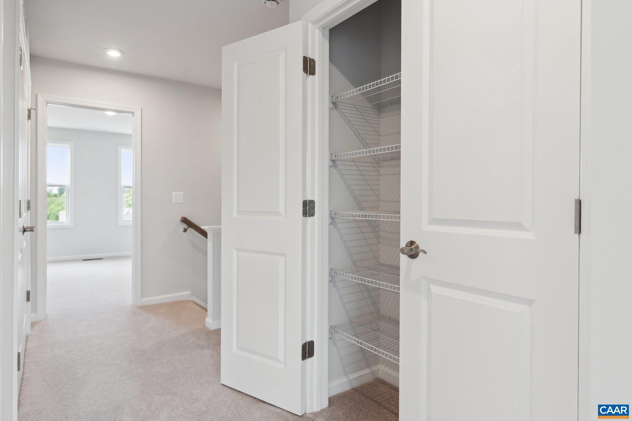 PLEASANT GREEN - Residential