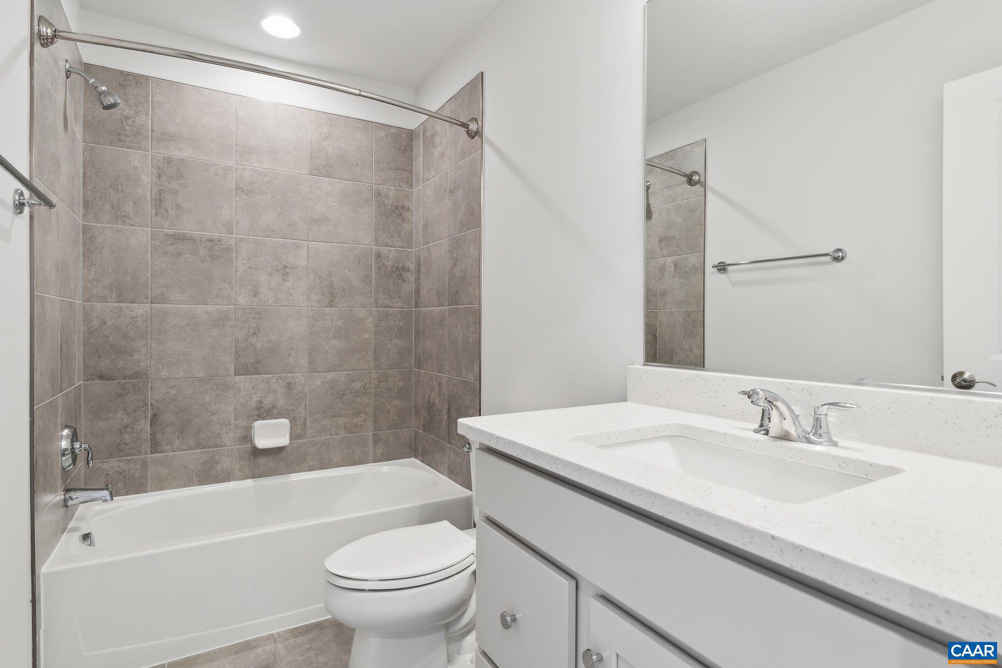 PLEASANT GREEN - Residential