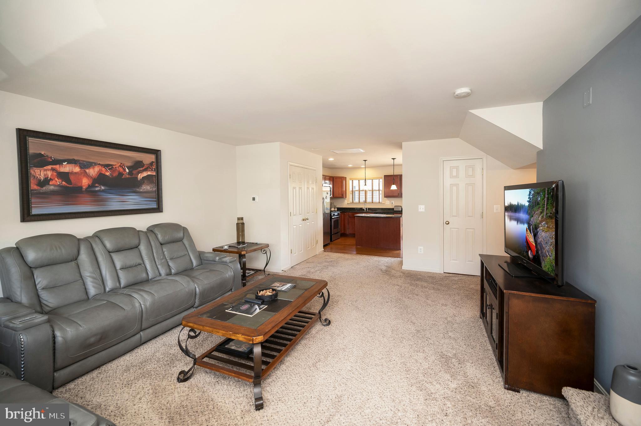 WILDERNESS SHORES - Residential