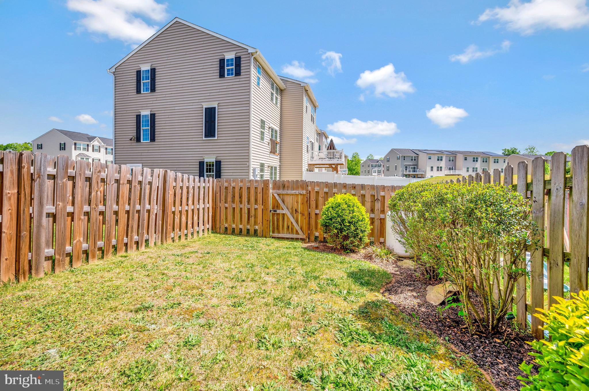 WILDERNESS SHORES - Residential