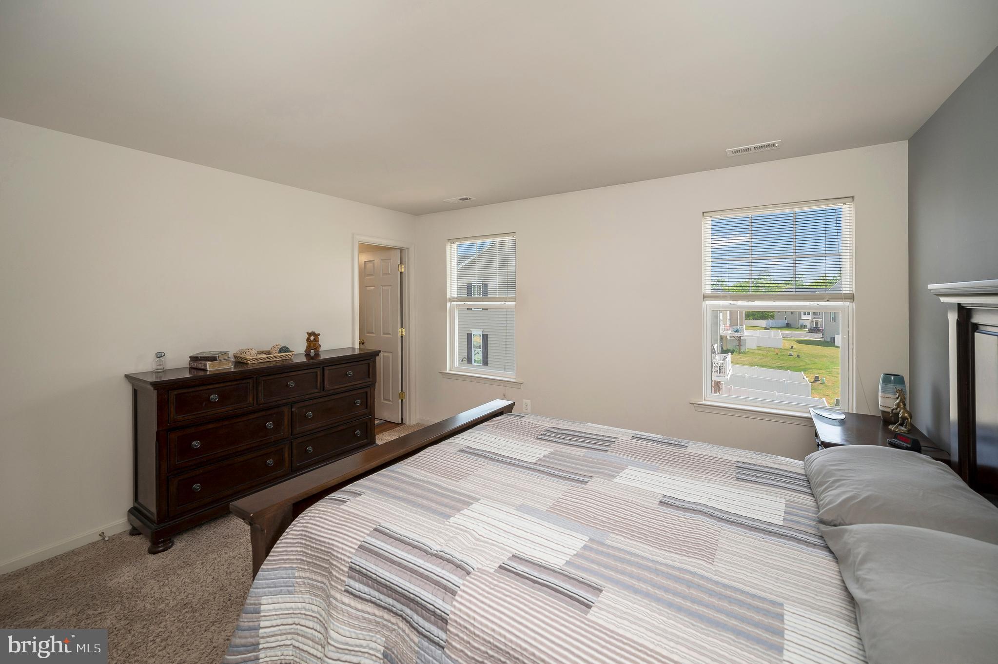 WILDERNESS SHORES - Residential