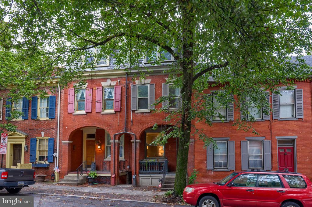 Photo of 353 E Orange Street, Lancaster, PA 17602 (MLS # PALA2036384)