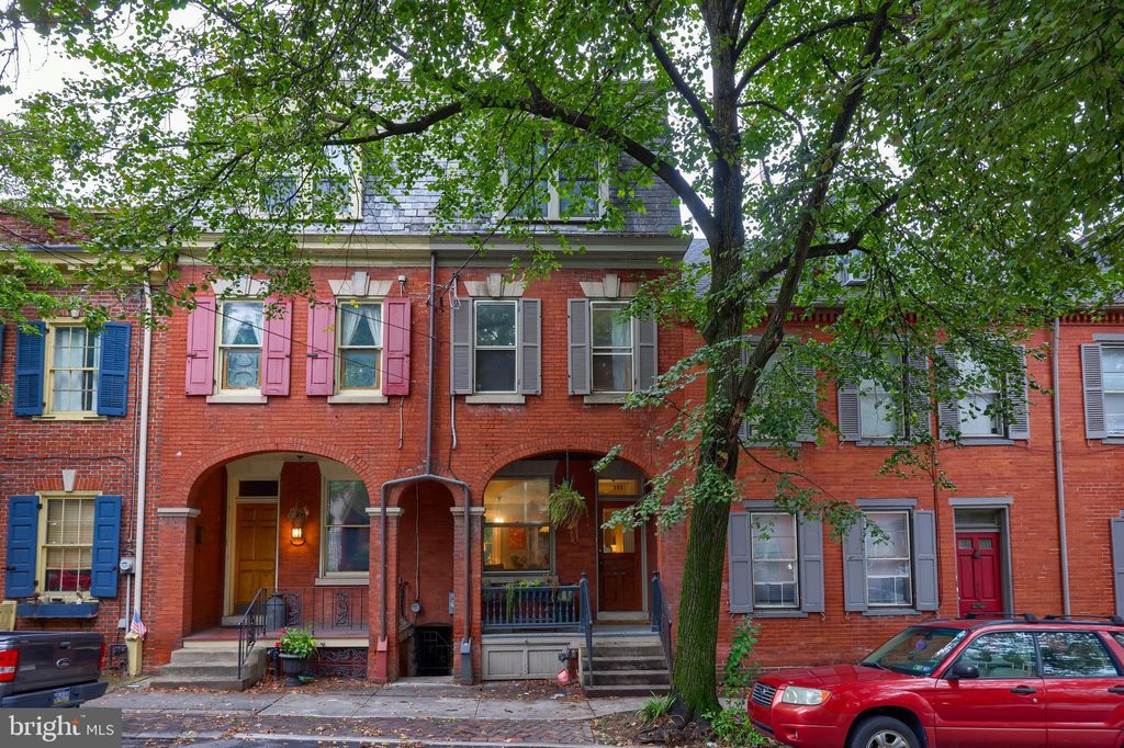 Photo of 353 E Orange Street, Lancaster, PA 17602 (MLS # PALA2036384)