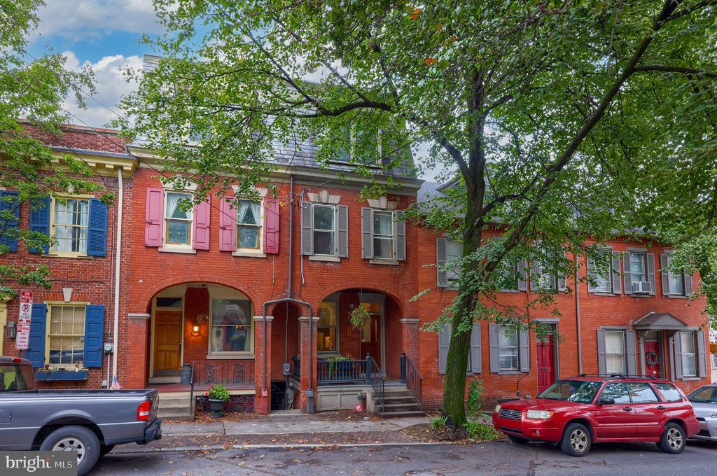 Photo of 353 E Orange Street, Lancaster, PA 17602 (MLS # PALA2036384)