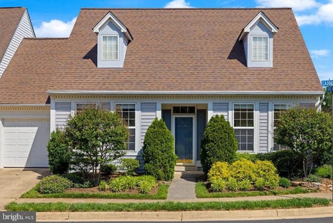 Photo of 43742 Cadbury Terrace, ASHBURN, VA 20147 (MLS # VALO2136512)