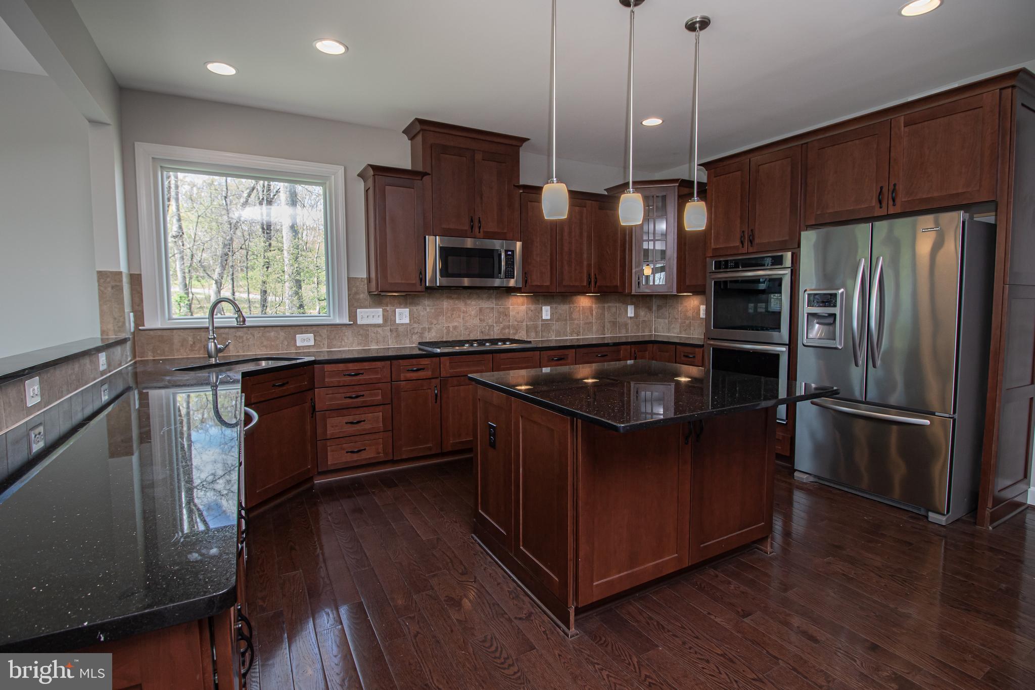 HISTORIC SELMA ESTATES - Residential