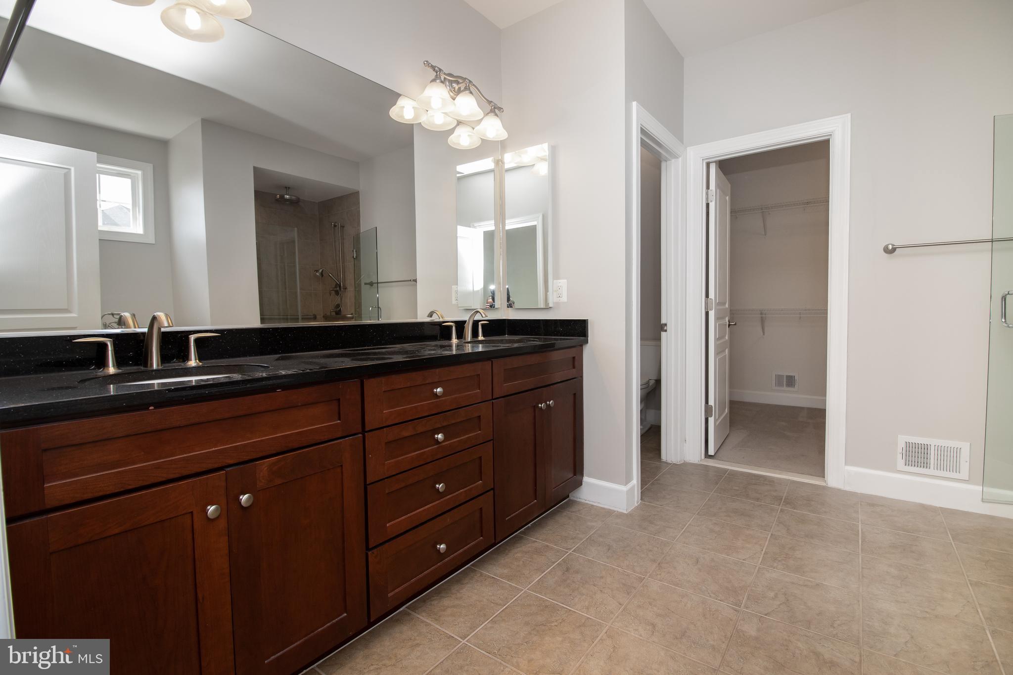 HISTORIC SELMA ESTATES - Residential