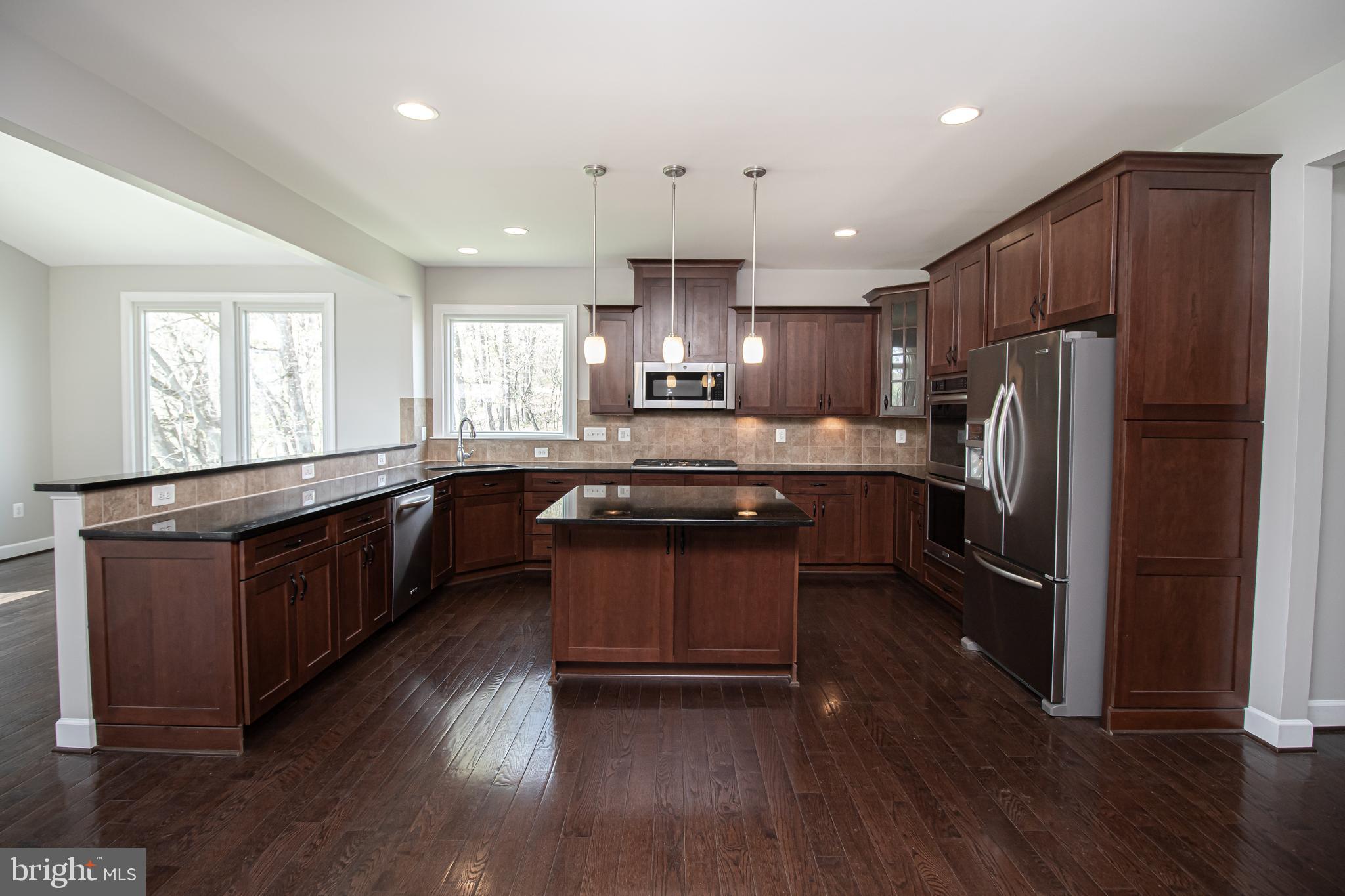 HISTORIC SELMA ESTATES - Residential