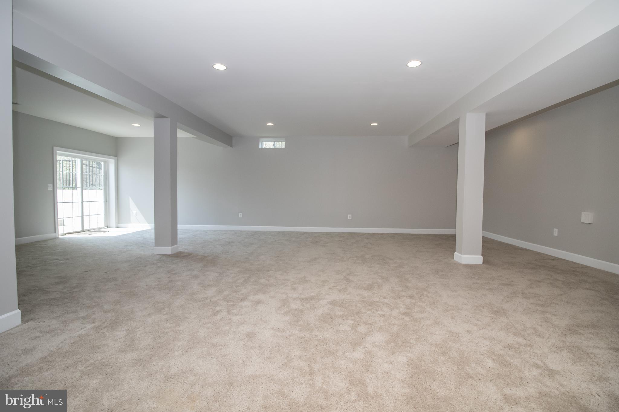 HISTORIC SELMA ESTATES - Residential