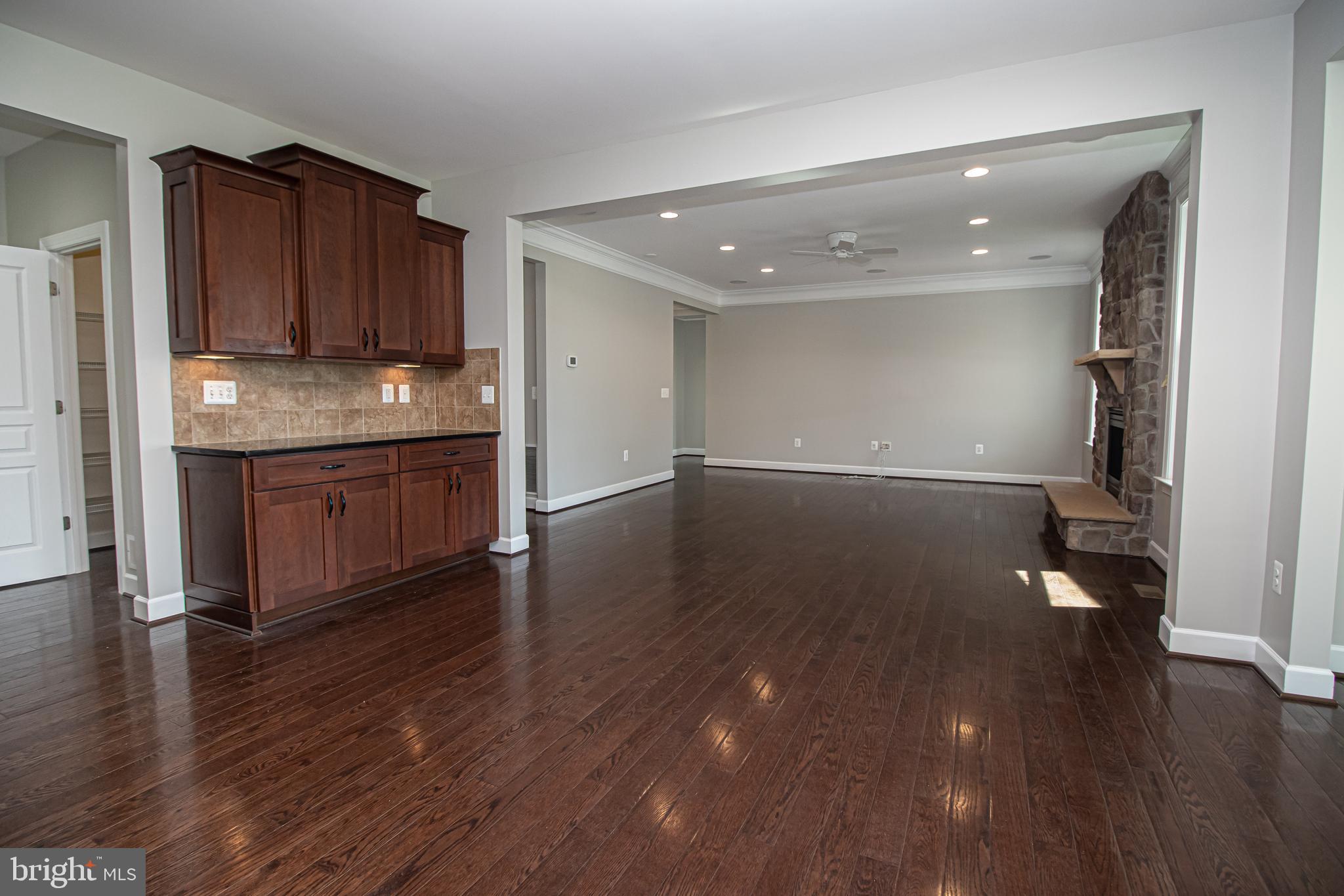 HISTORIC SELMA ESTATES - Residential