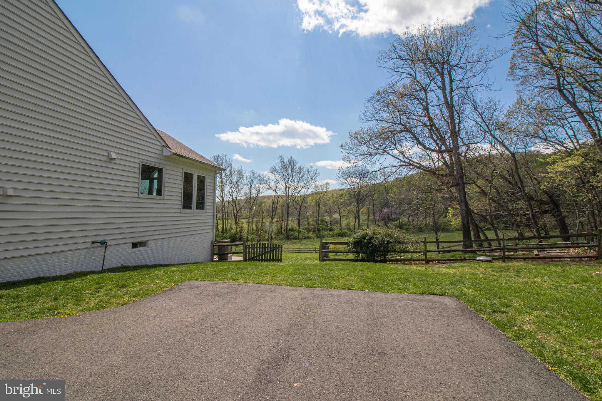 HISTORIC SELMA ESTATES - Residential