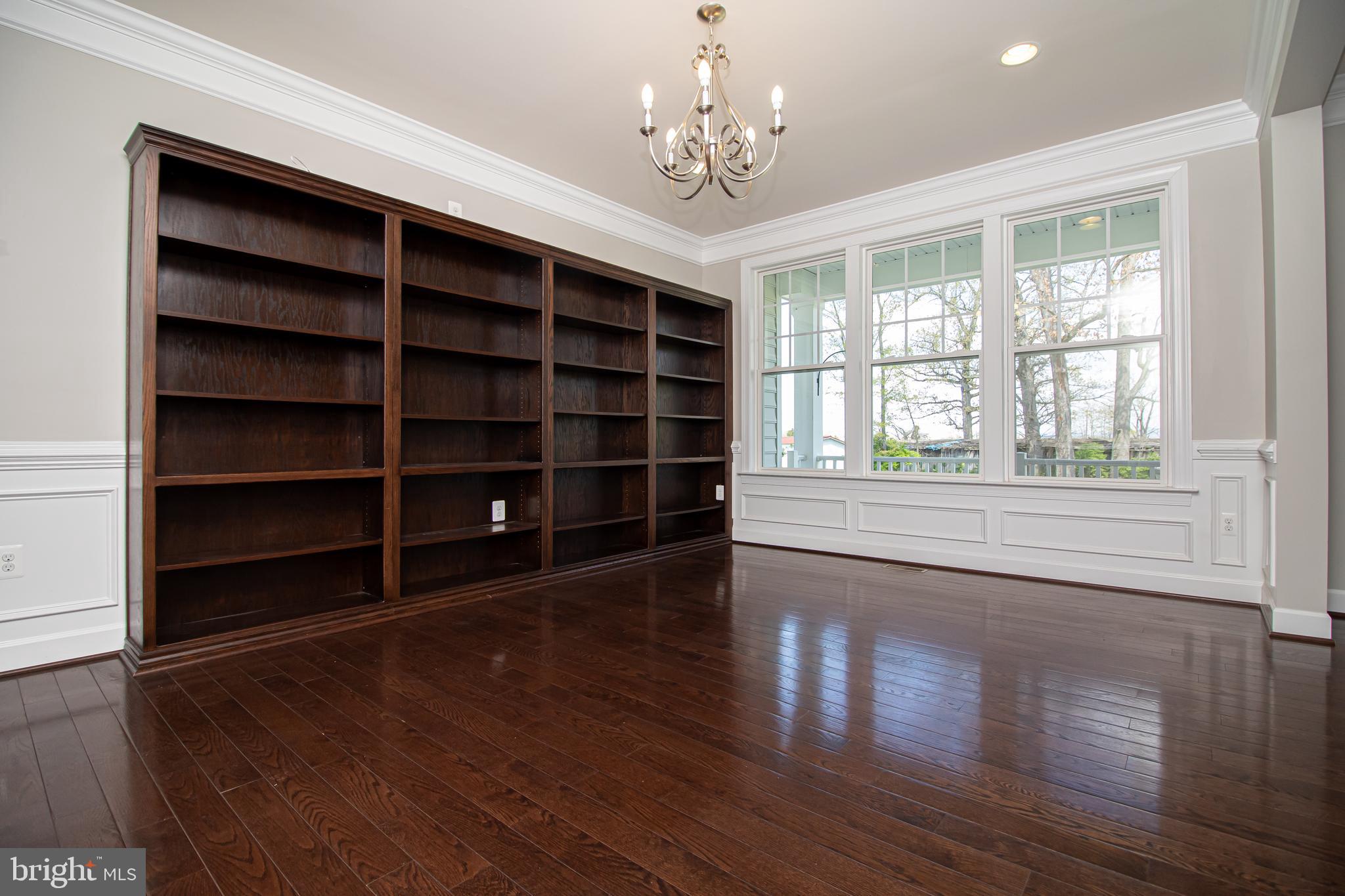 HISTORIC SELMA ESTATES - Residential