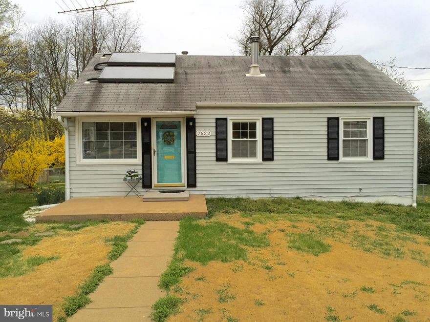 Work.Live.Play. by Tysons. Charming and bright 3BR/2BA ranch in Pimmit Hills. Flat lot w/ a fully fenced in yard. Westgate/Kilmer/Marshall school pyramid. Lease can be up to 3 years.