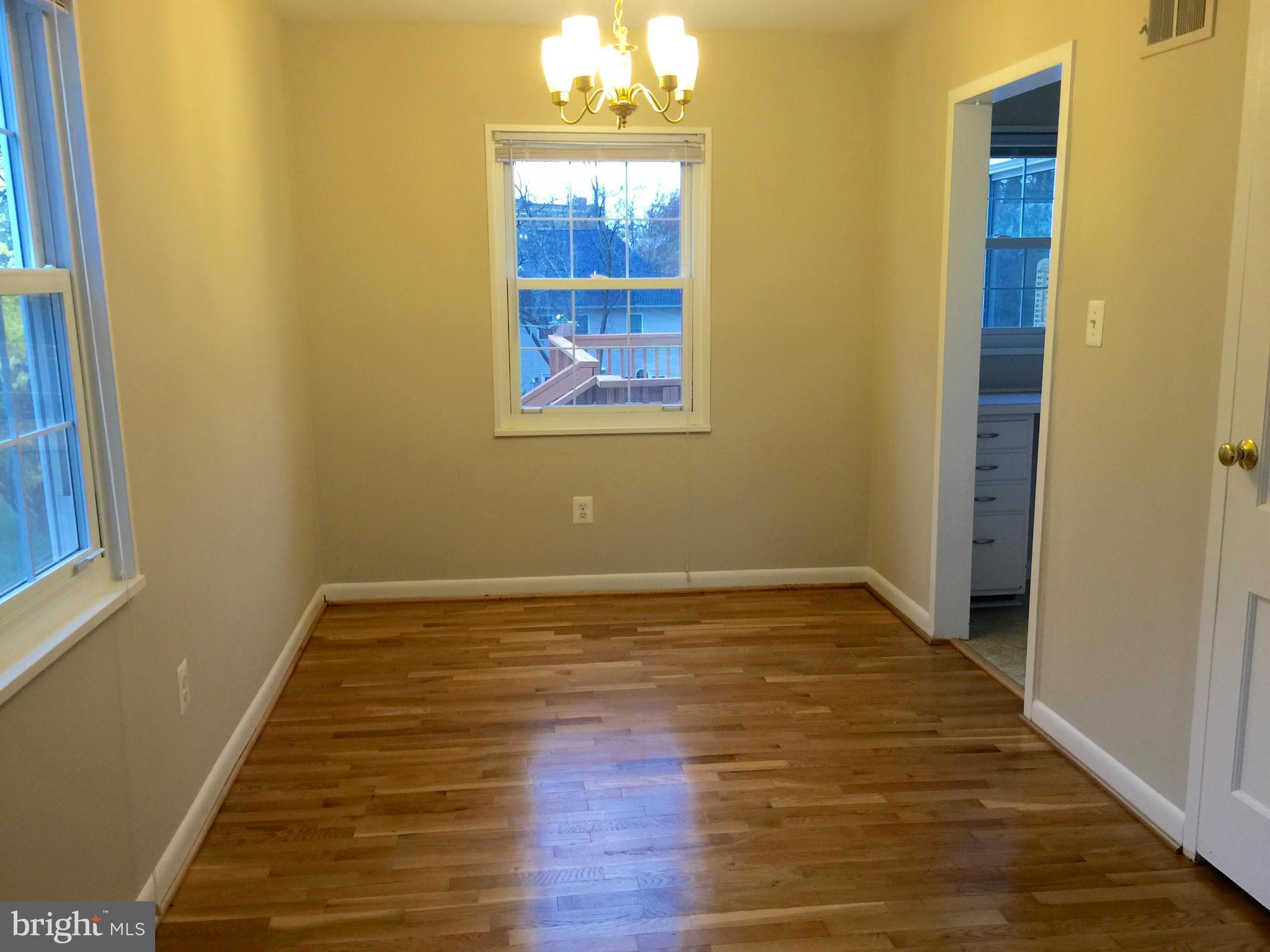 PIMMIT HILLS - Residential Lease