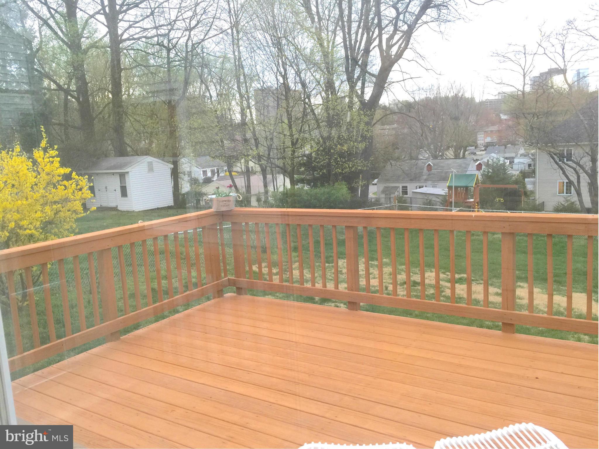 PIMMIT HILLS - Residential Lease