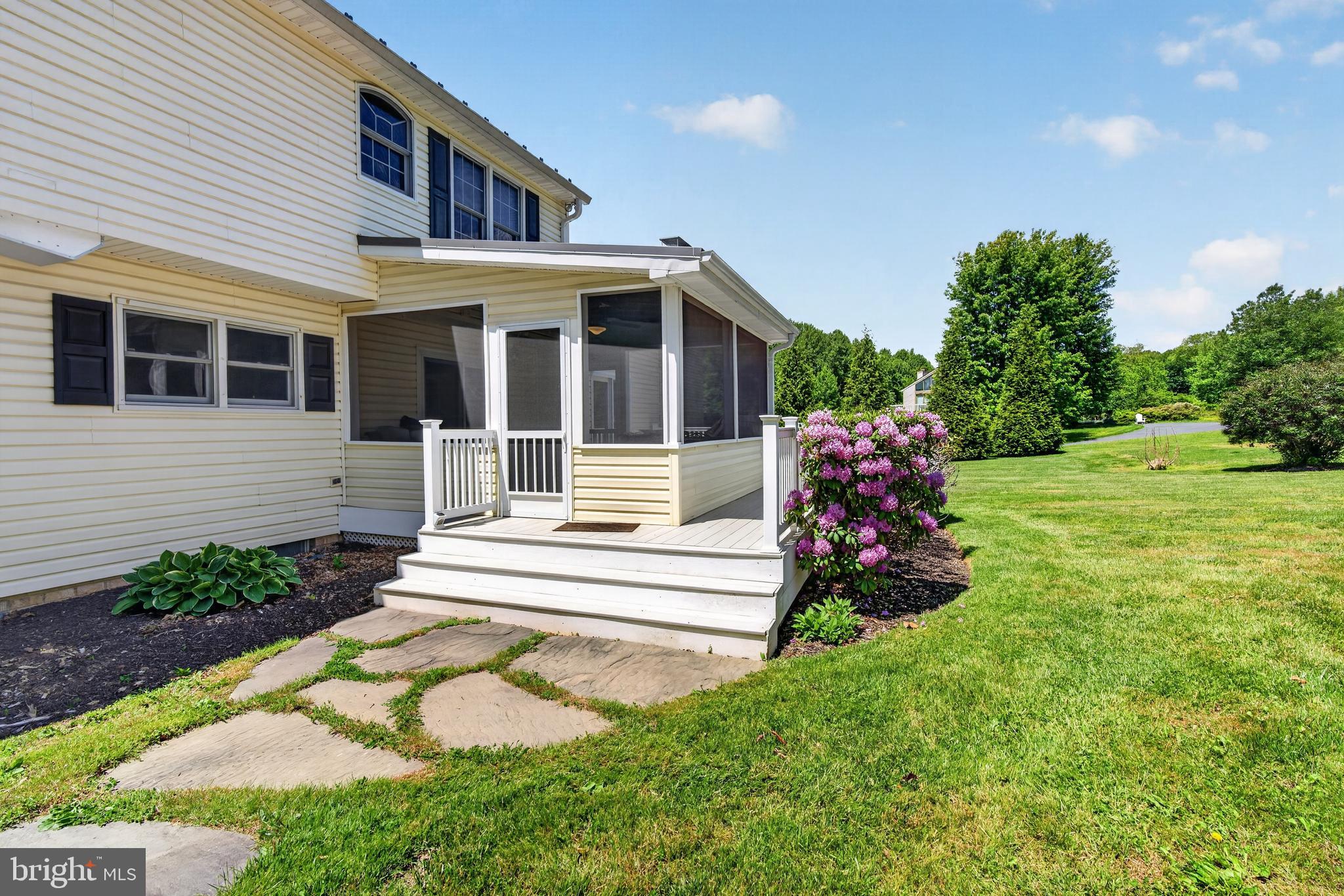 PHEASANT LANDING - Residential