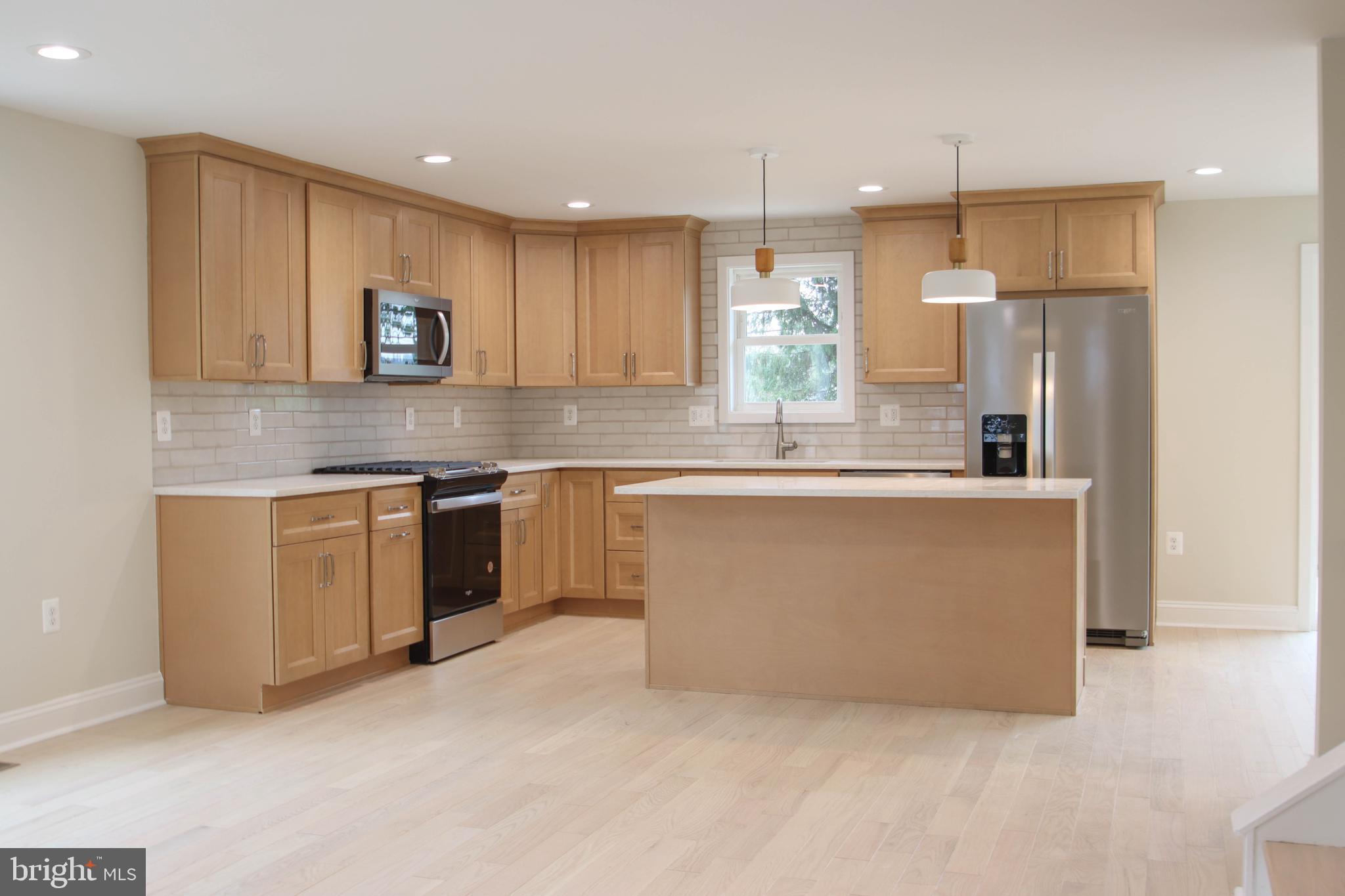 LUTHERVILLE - Residential