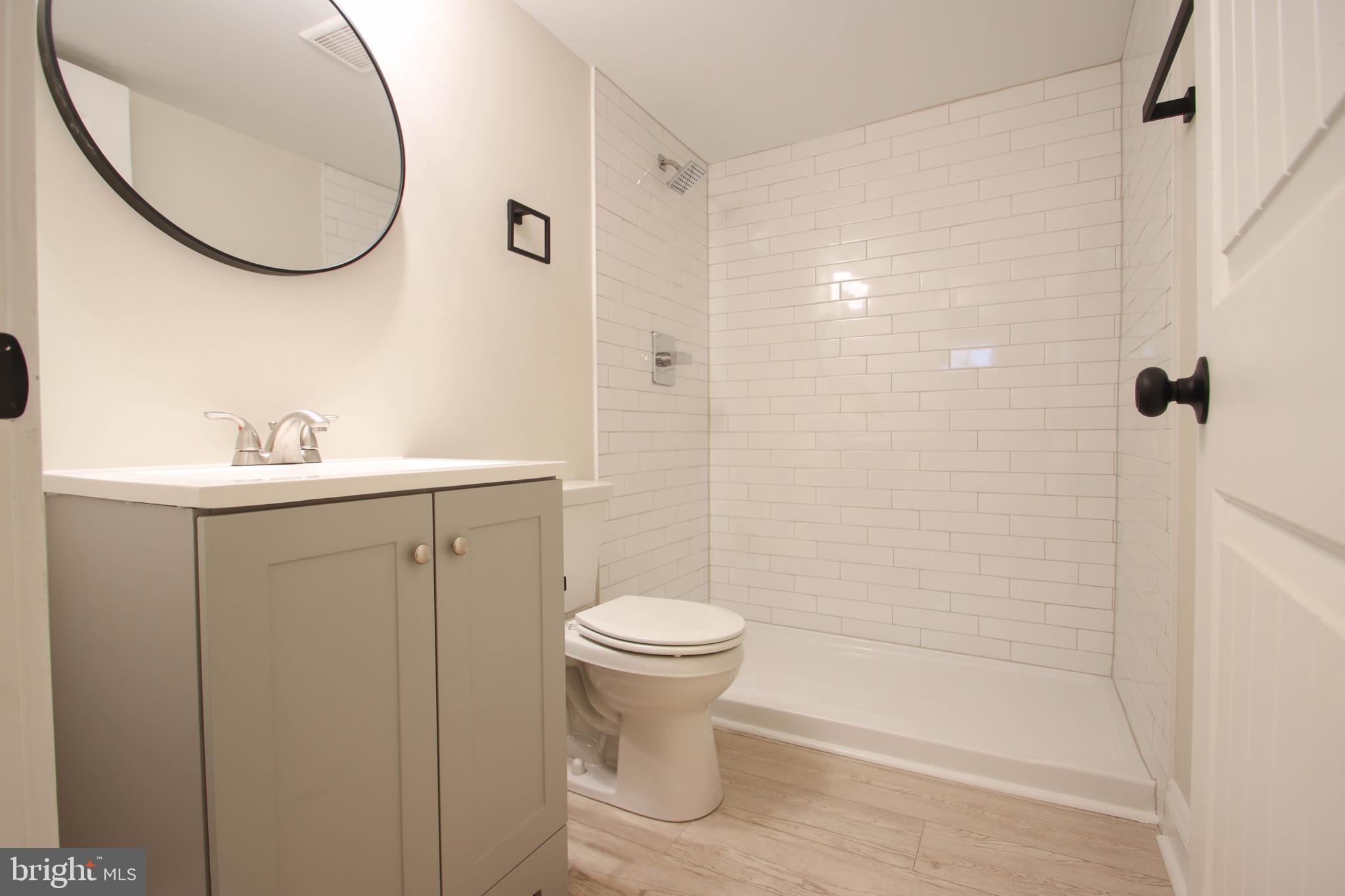 LUTHERVILLE - Residential