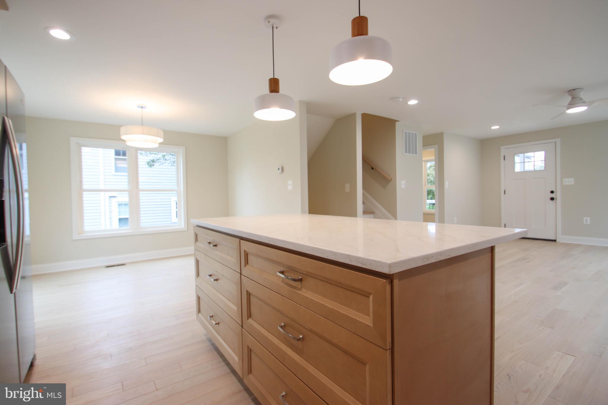 LUTHERVILLE - Residential